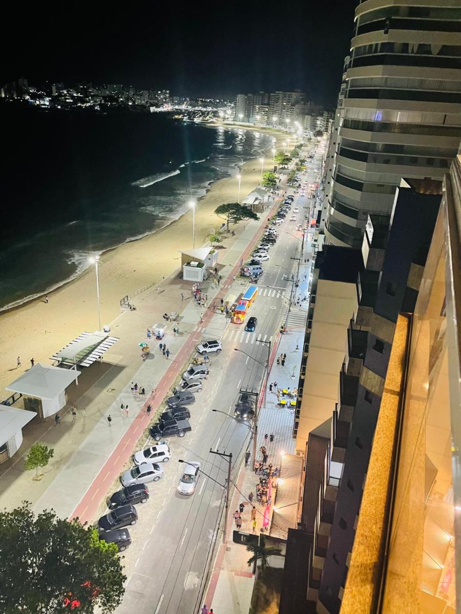 praia do morro Guarapari,beira mar topíssimo apartamento