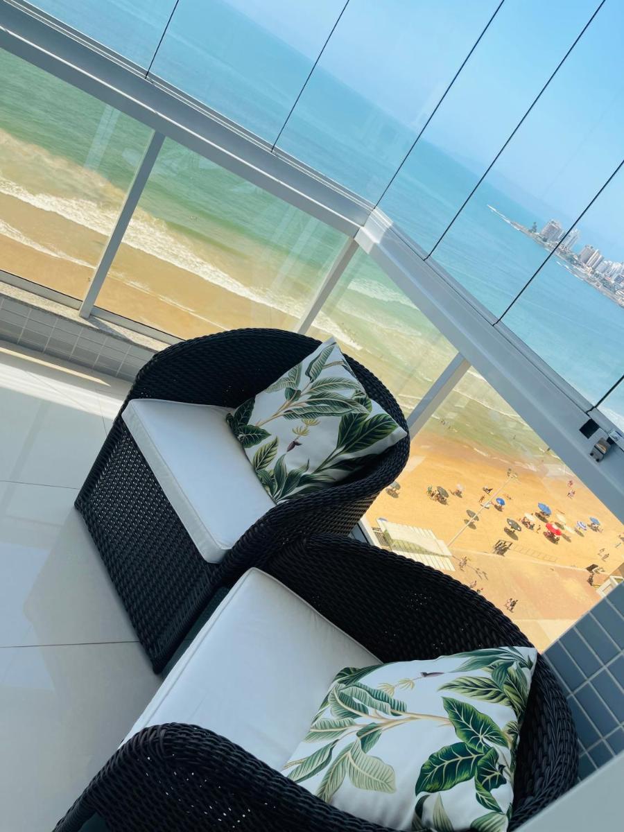 praia do morro Guarapari,beira mar topíssimo apartamento
