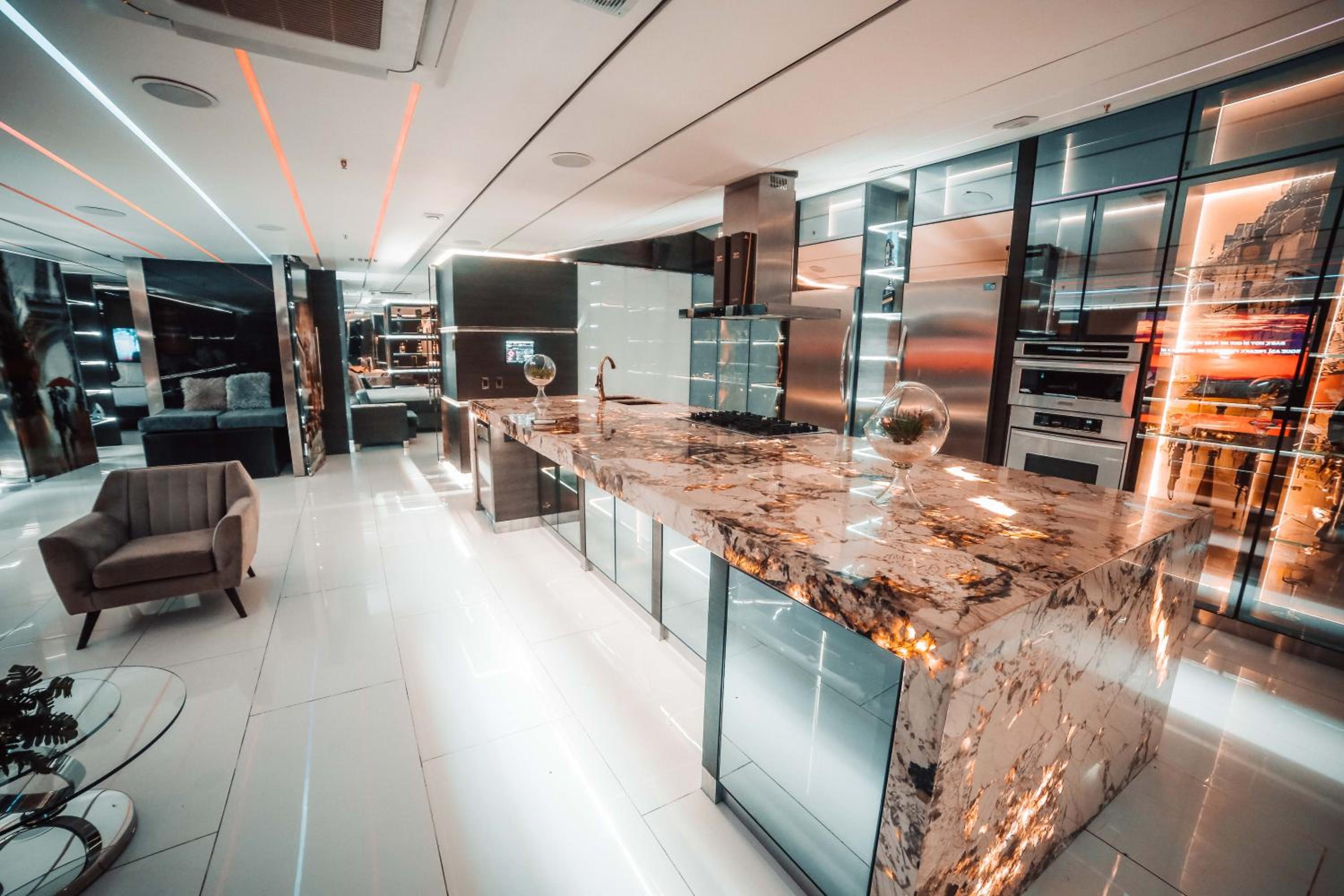 1Million Luxury Suites