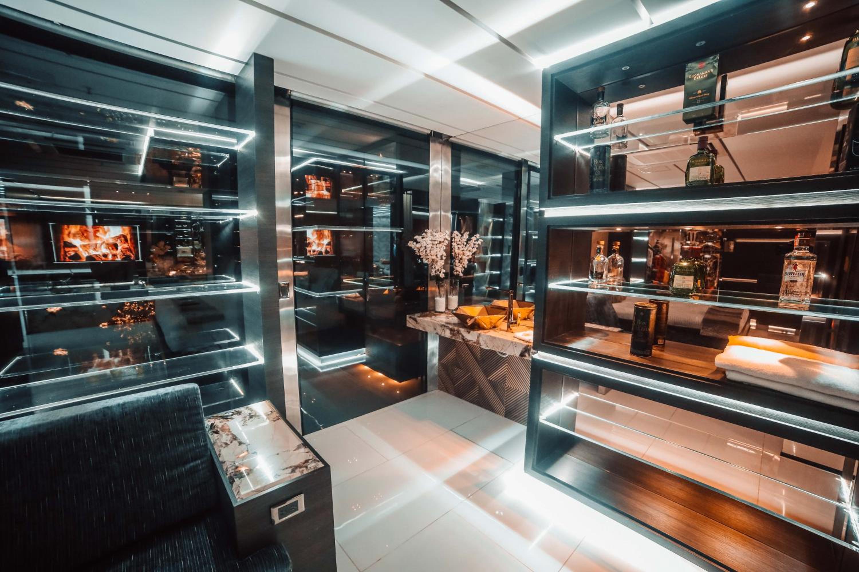 1Million Luxury Suites