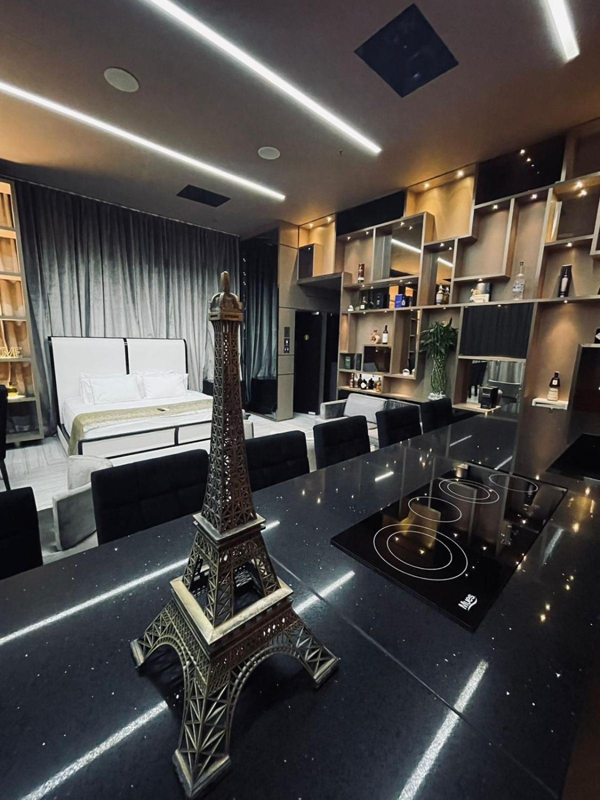 1Million Luxury Suites