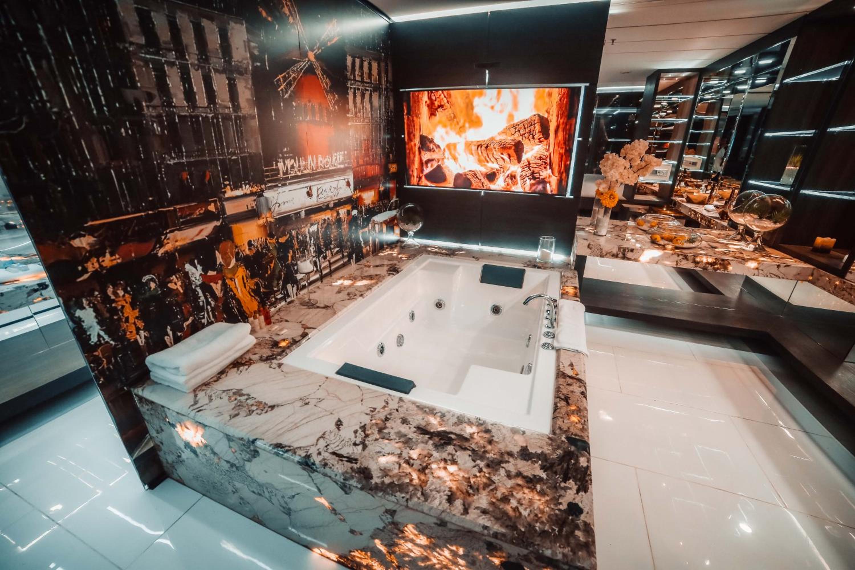 1Million Luxury Suites