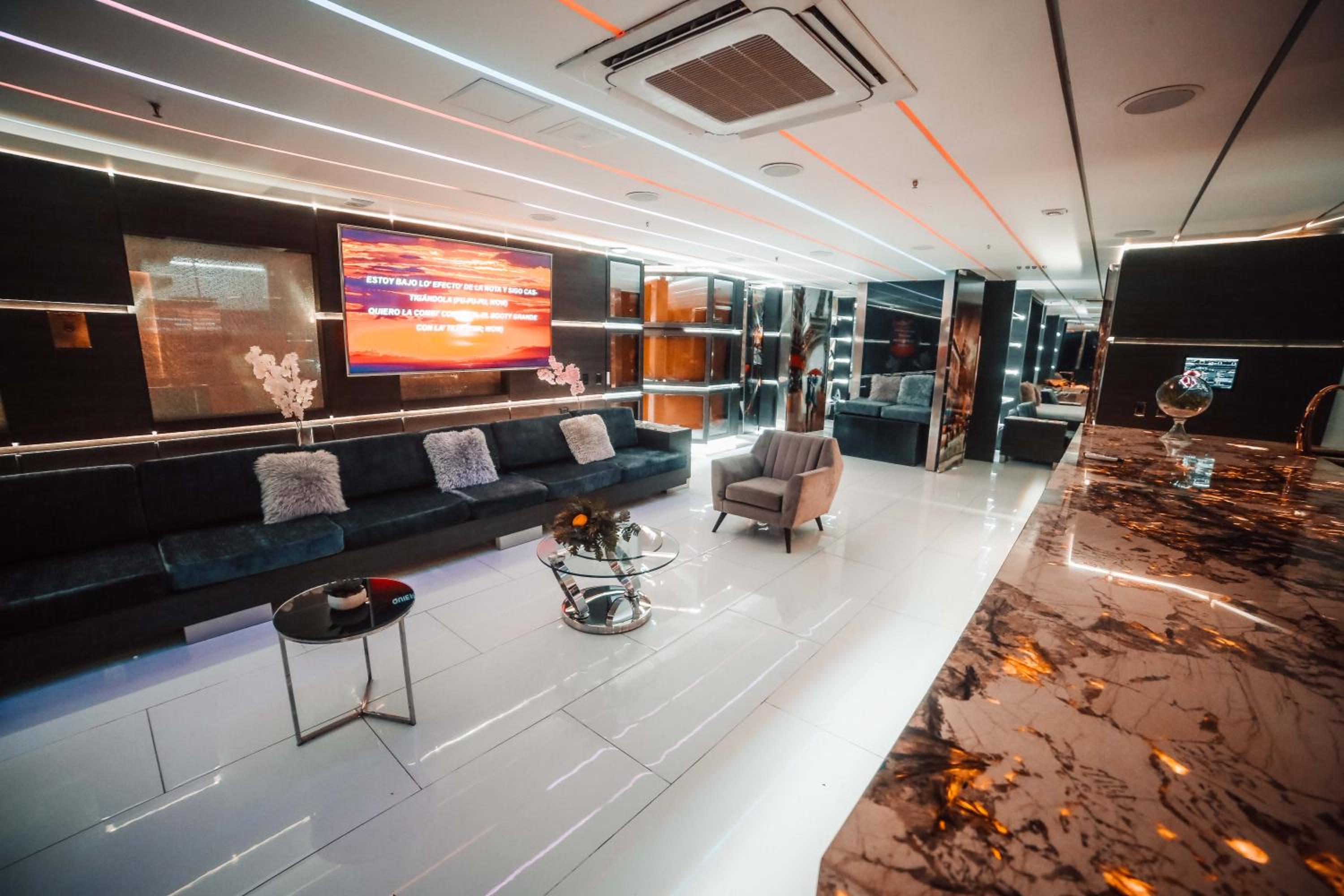 1Million Luxury Suites