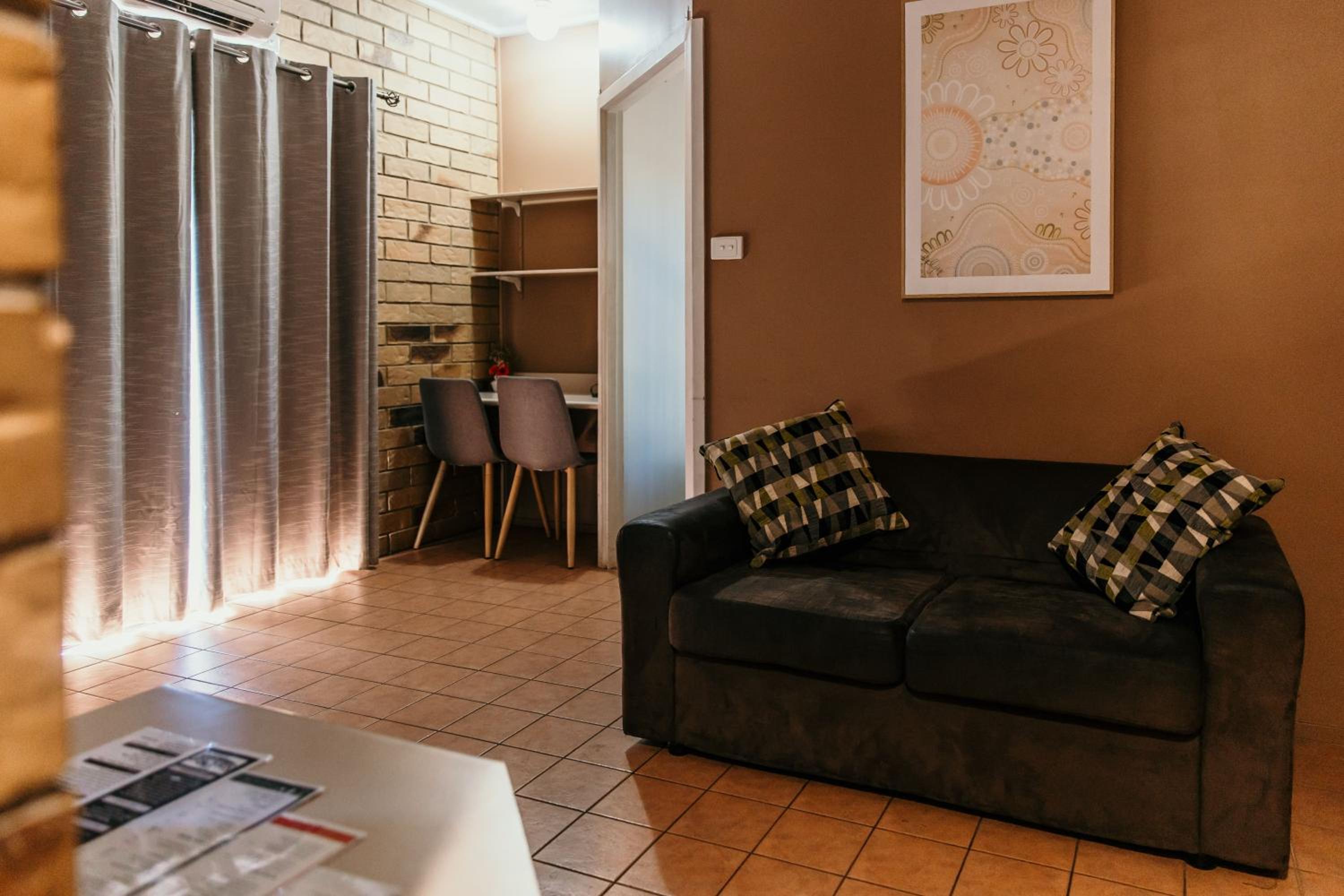 Abacus Motel