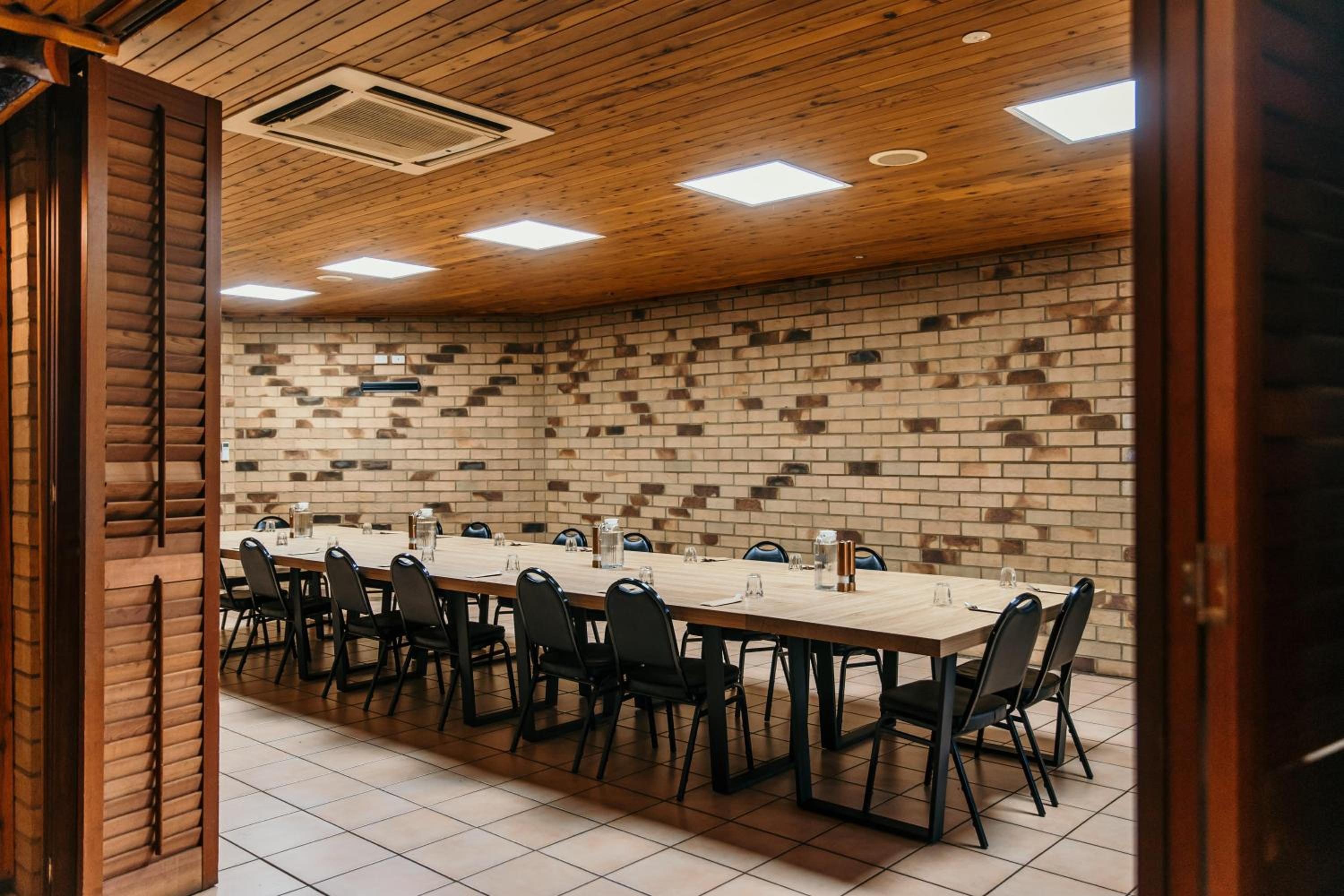 Abacus Motel