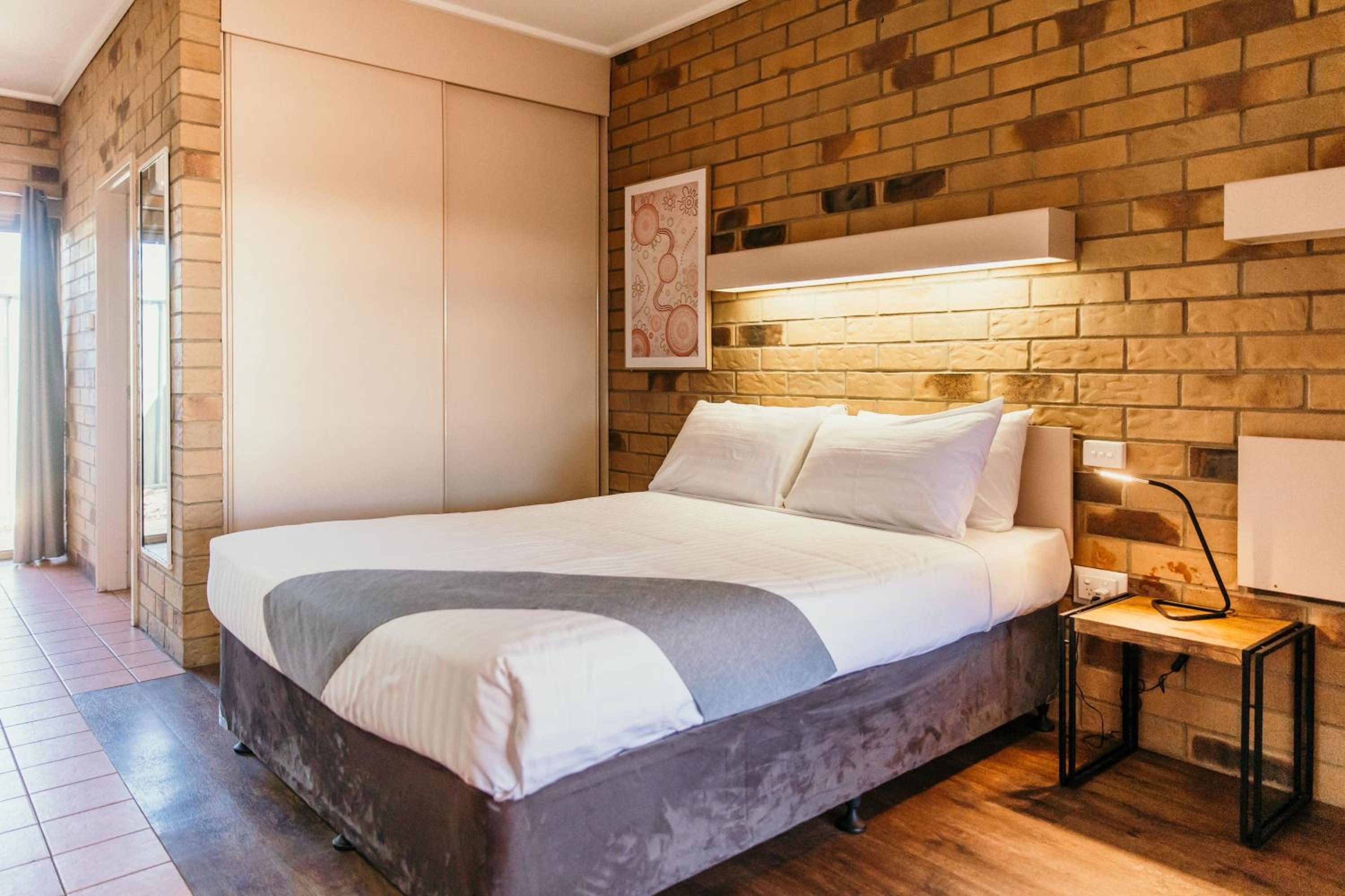 Abacus Motel