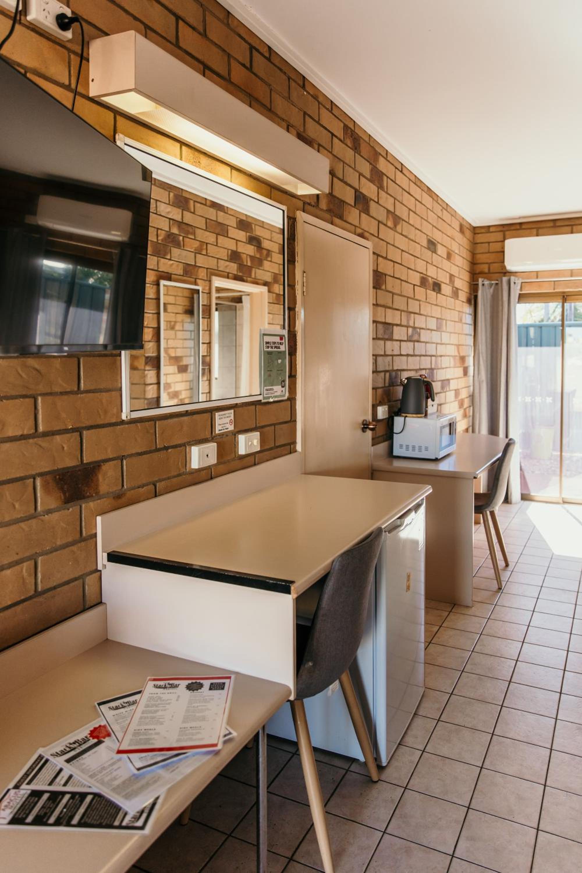 Abacus Motel
