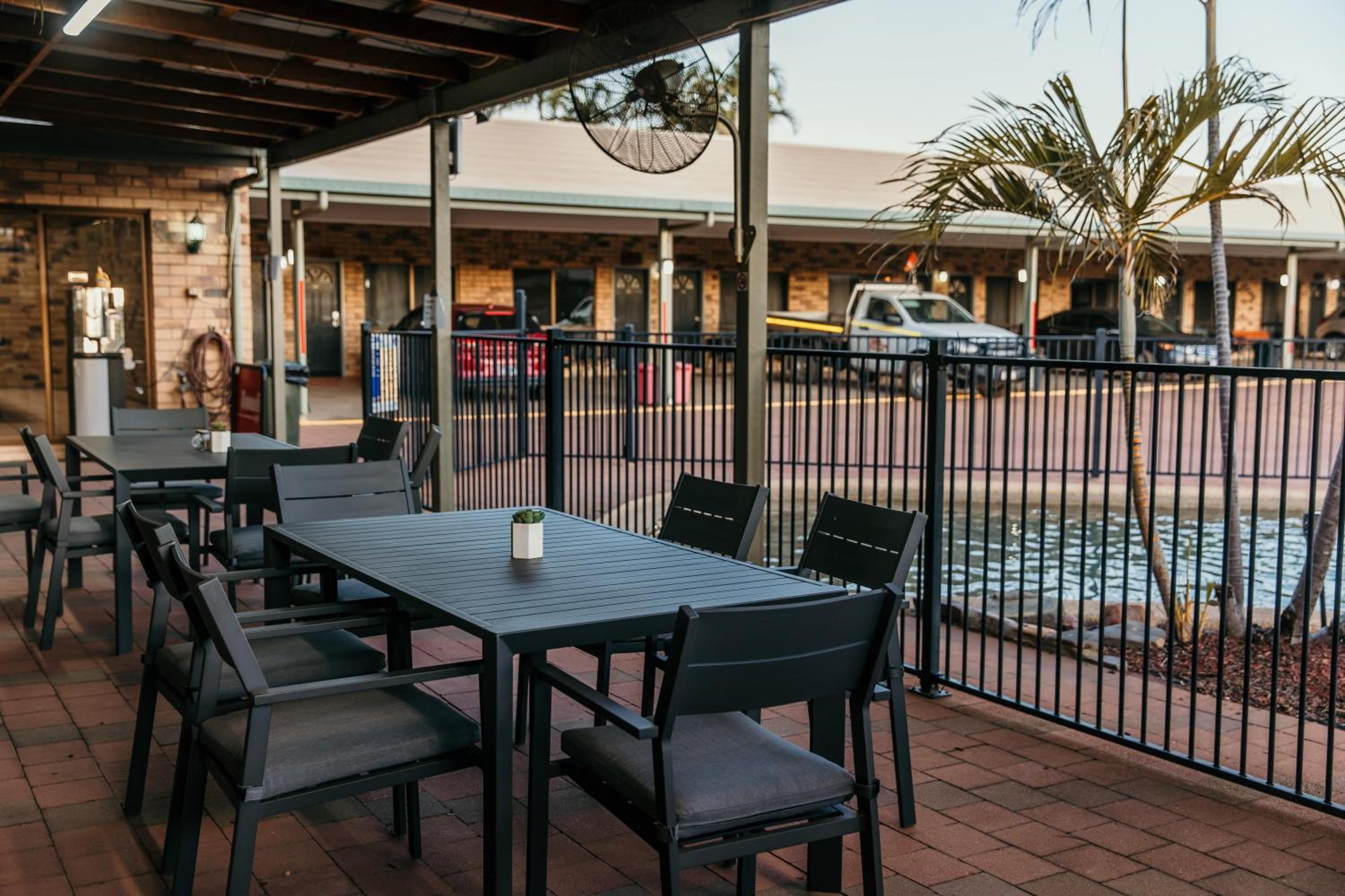 Abacus Motel