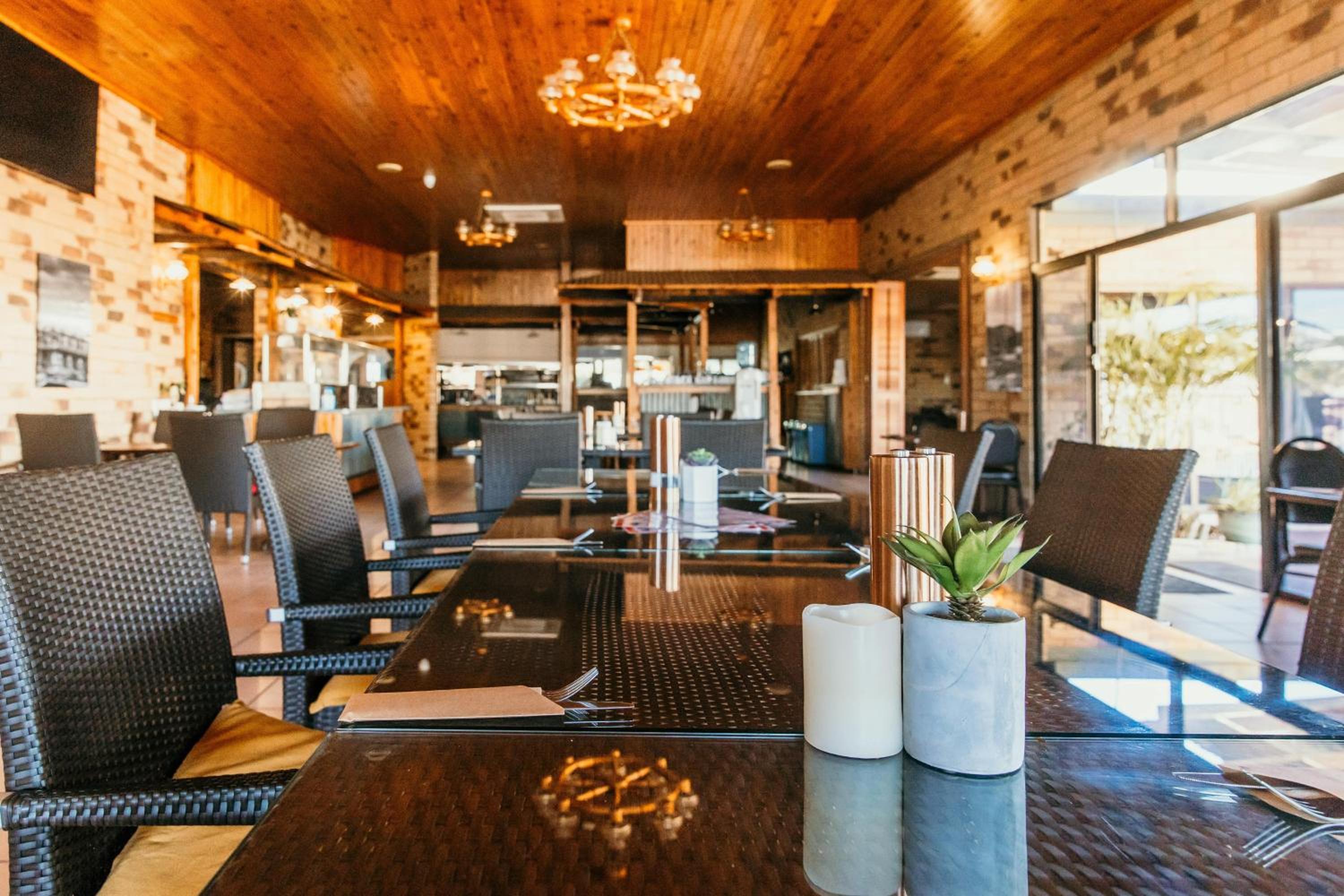 Abacus Motel
