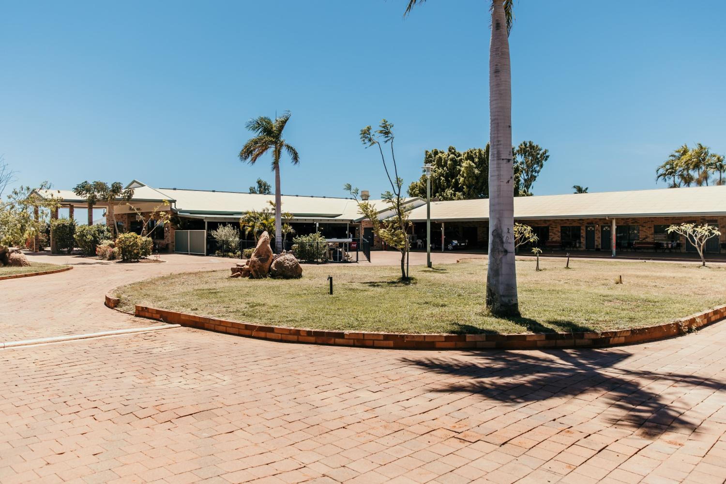 Abacus Motel