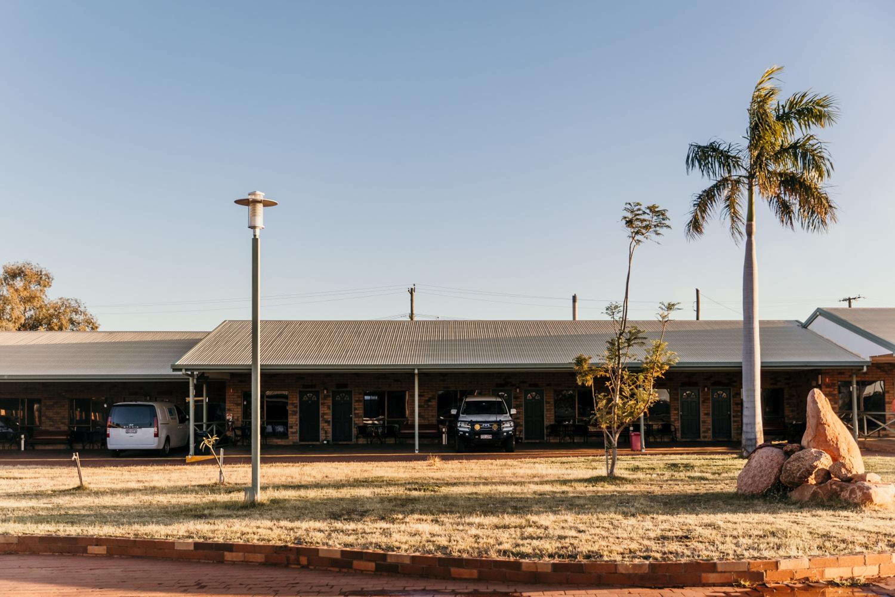 Abacus Motel