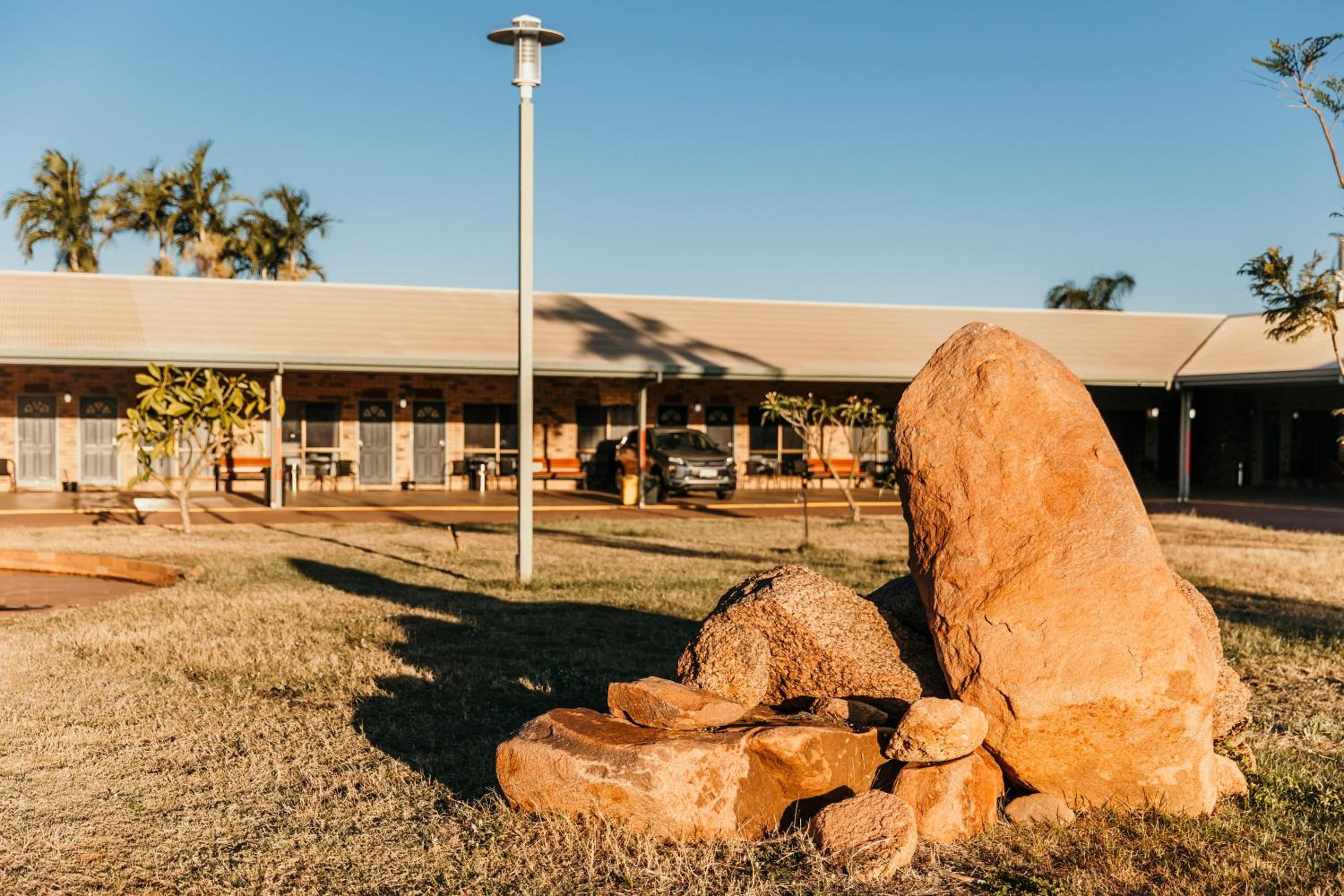 Abacus Motel