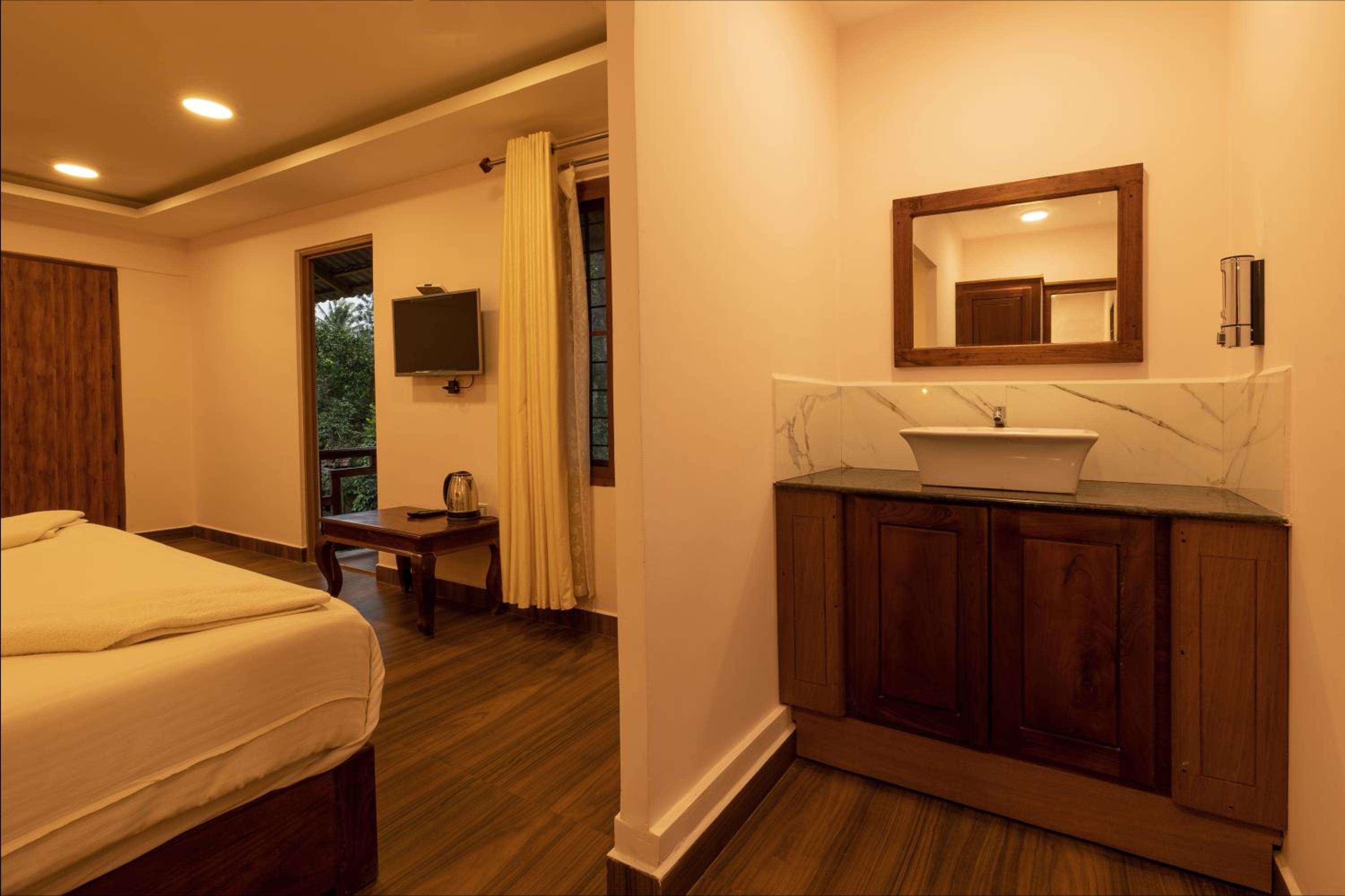 Thekkady Vacations - Avadale Thekkady - Stag Groups Not Allowed - Property Image 4