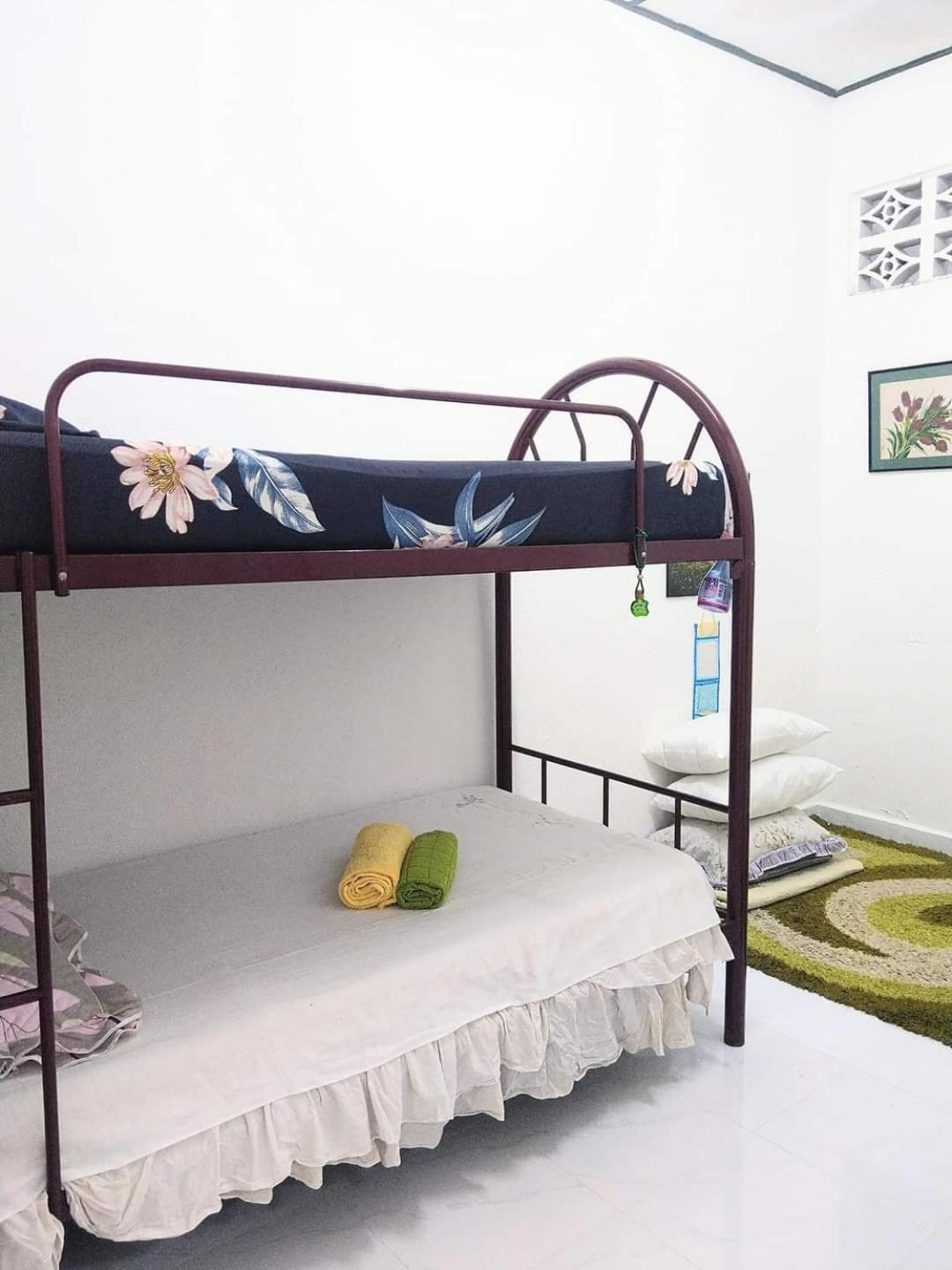 Izzah Homestay photo 4
