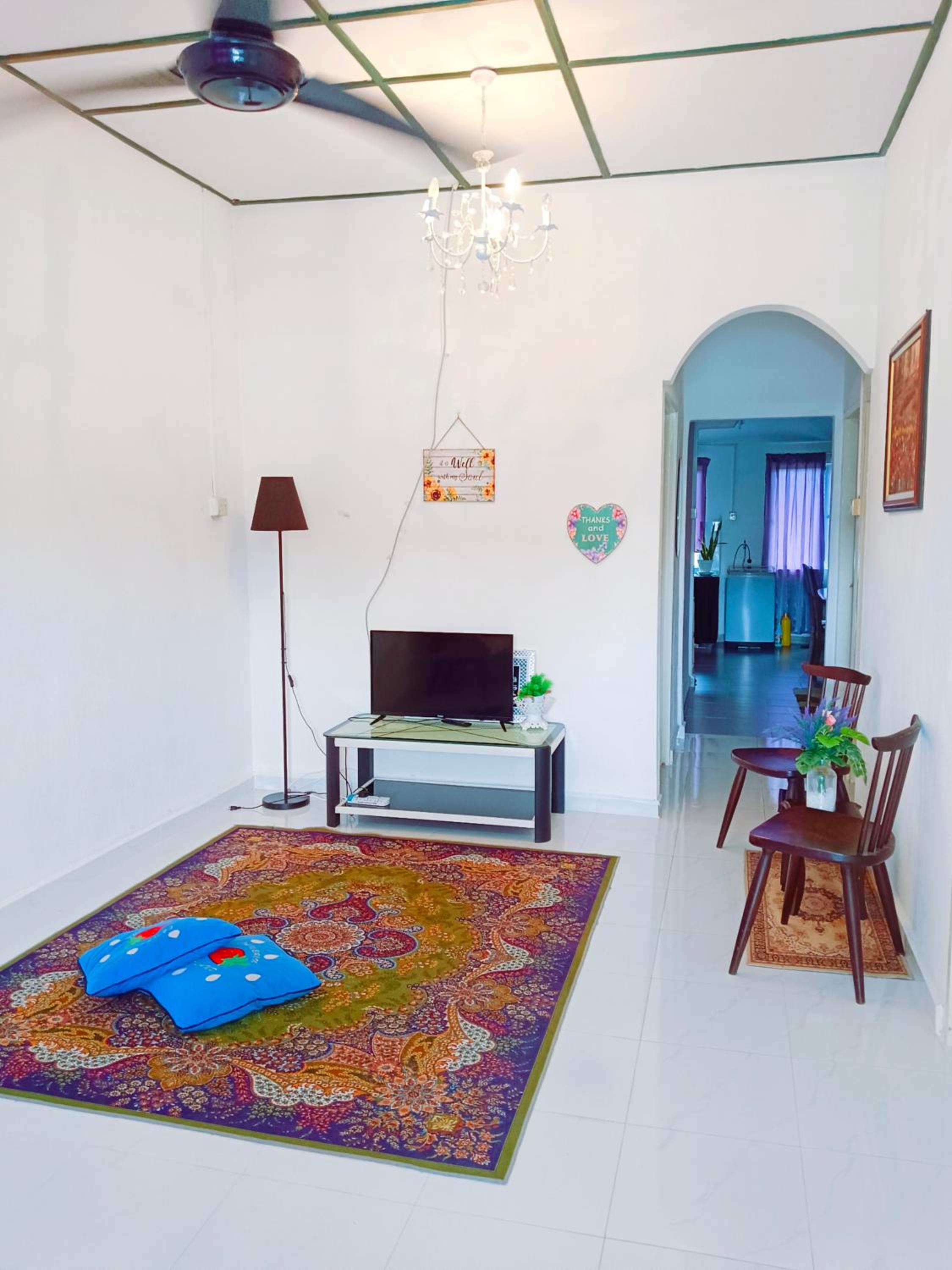 Izzah Homestay photo 5