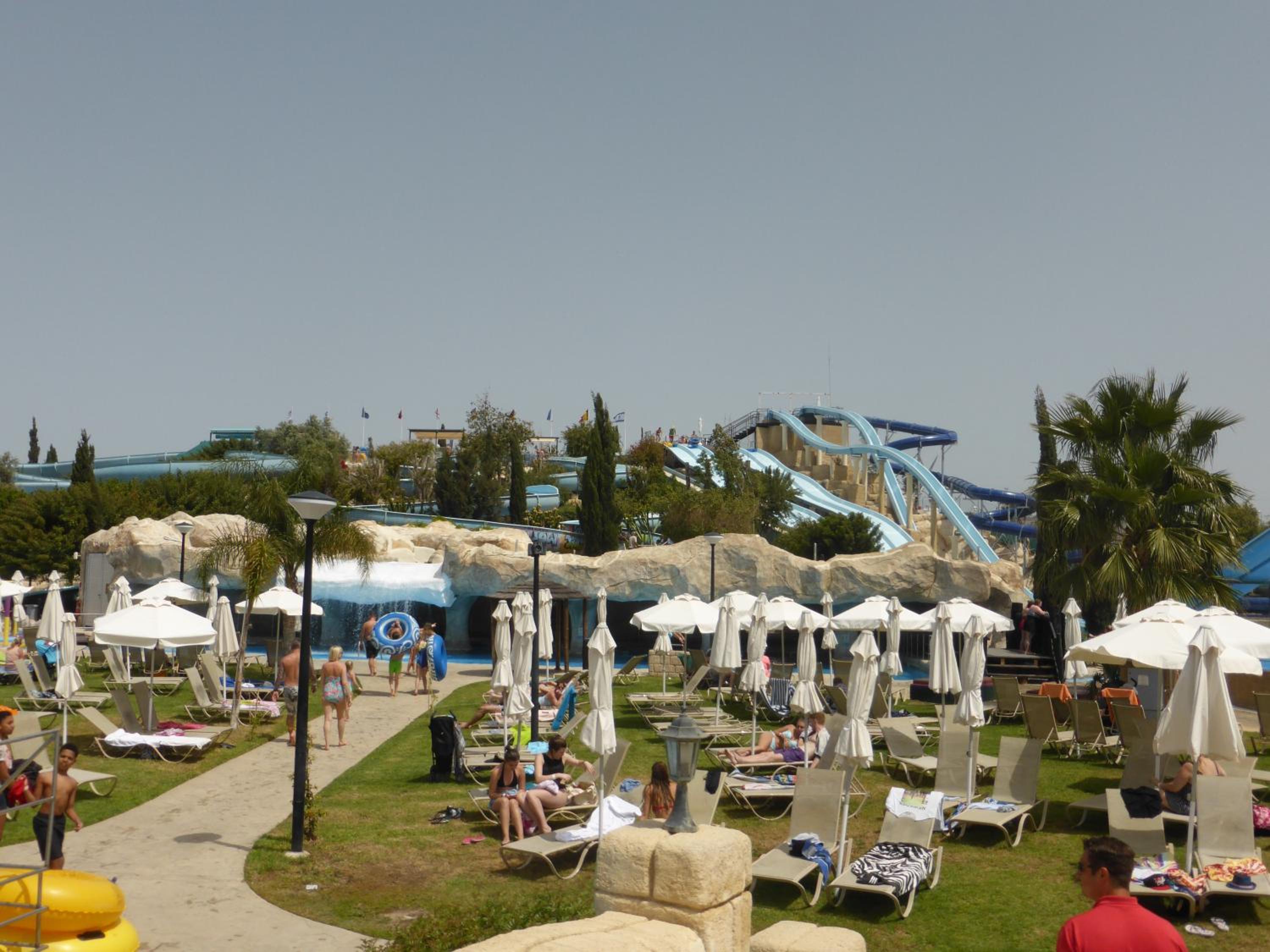 Aphrodite Sands Resort complex has a sauna, fitness room, health spa, jacuzzis
