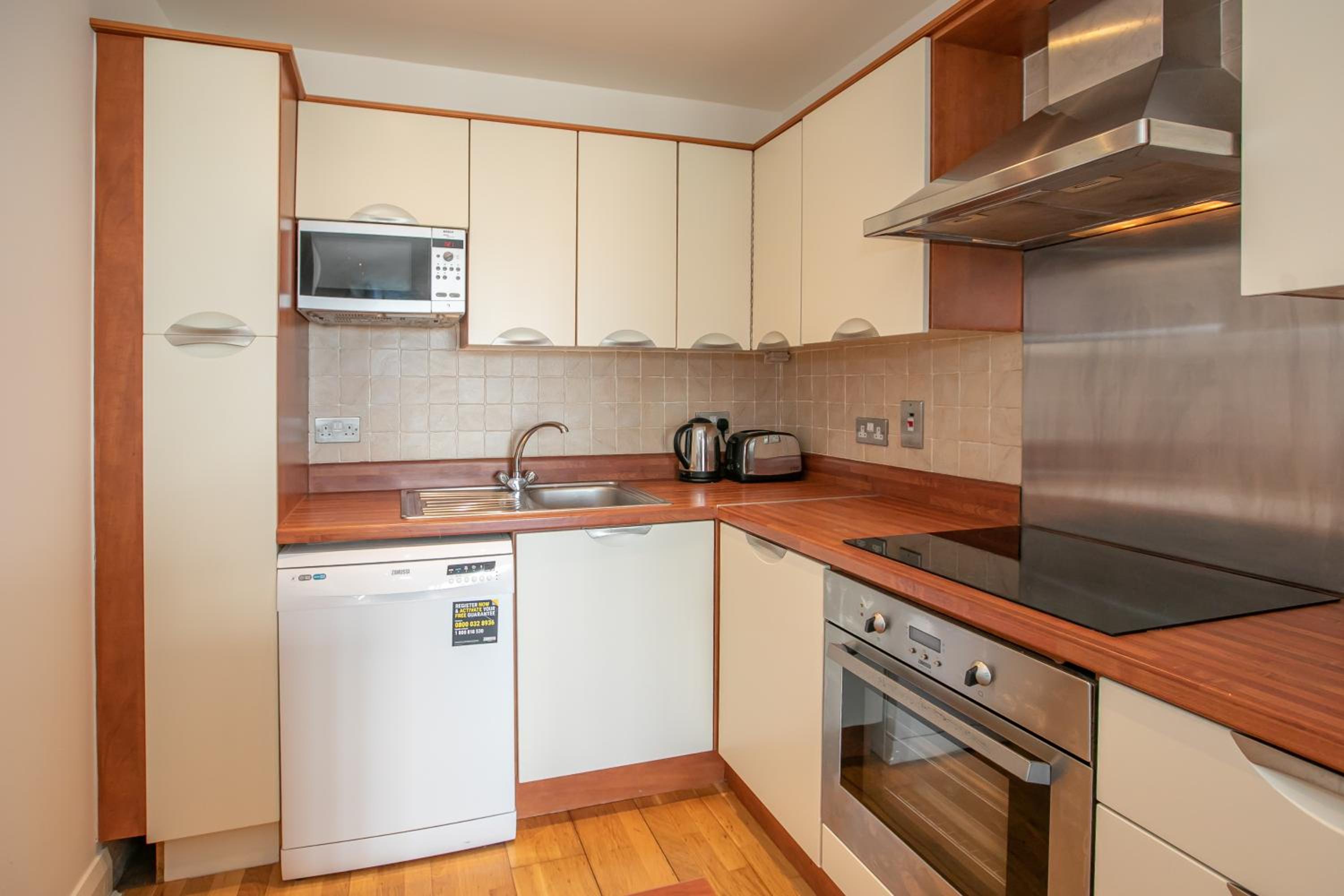 Parnell Corner Apartments