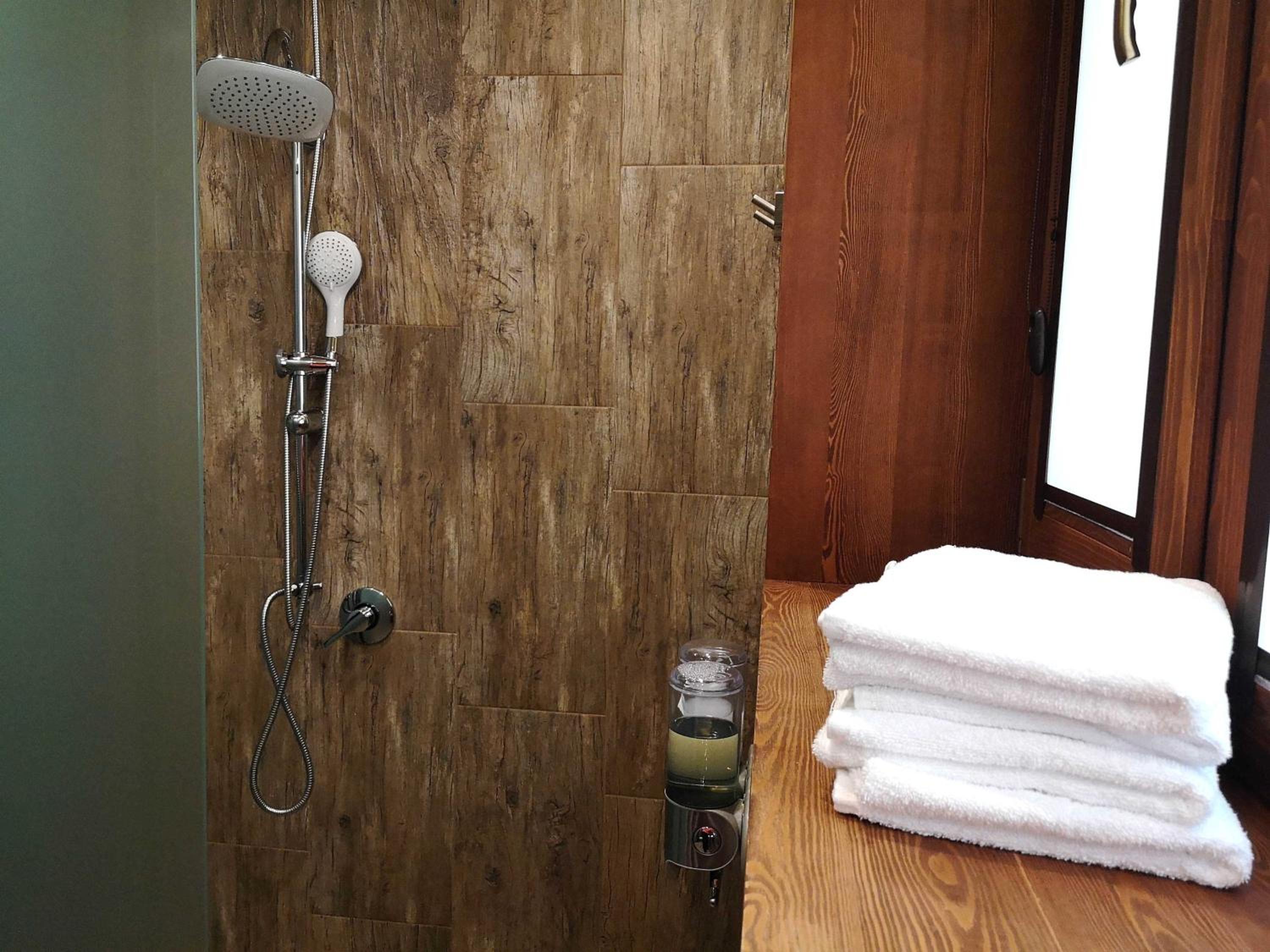 PinusVillas Private Jacuzzi & Phyto-Sauna
