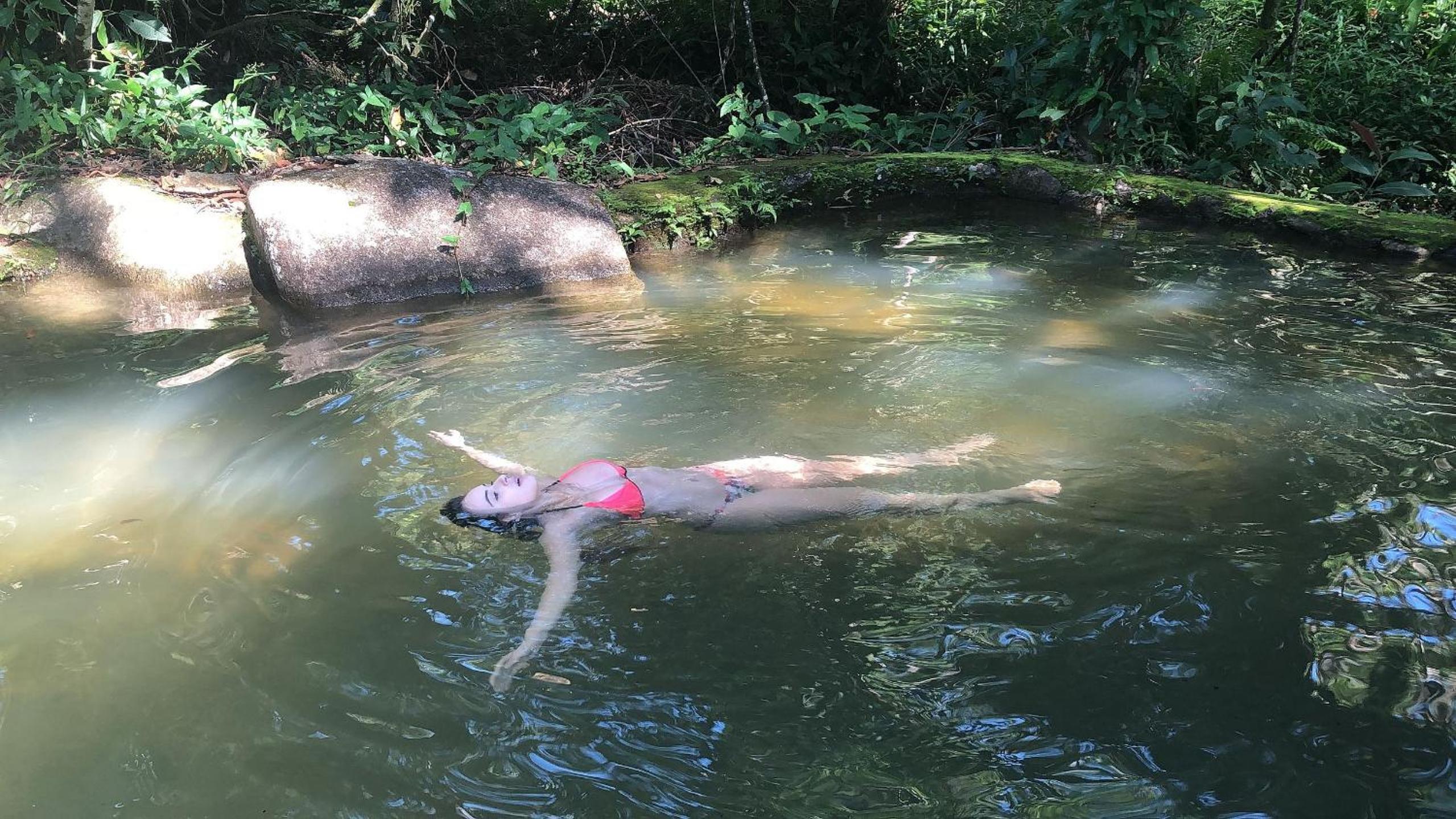 Praia de São Gonçalo com piscina natural