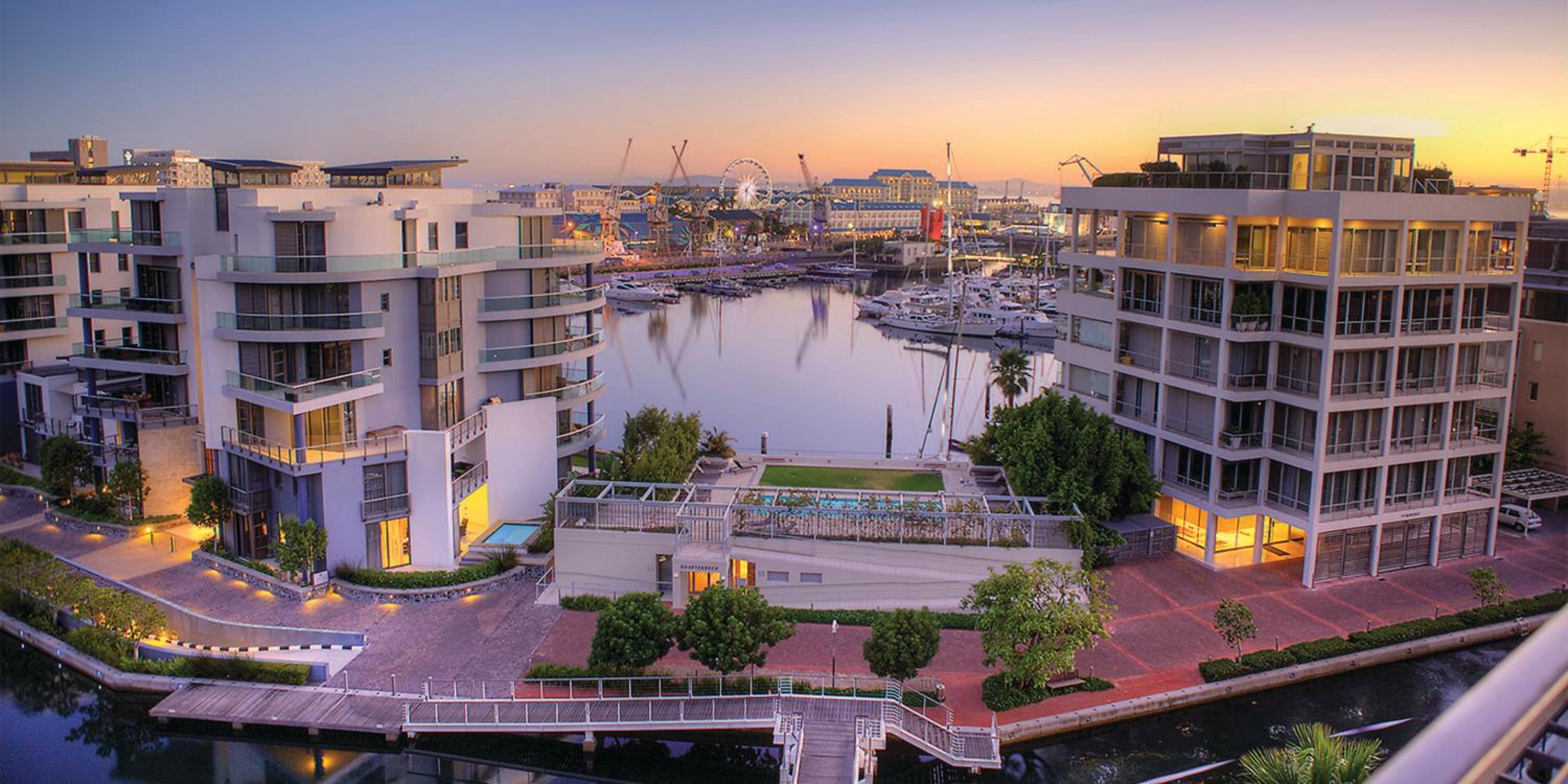One Bedroom Apartment - fully equipped Waterfront based, Va Marina Residential