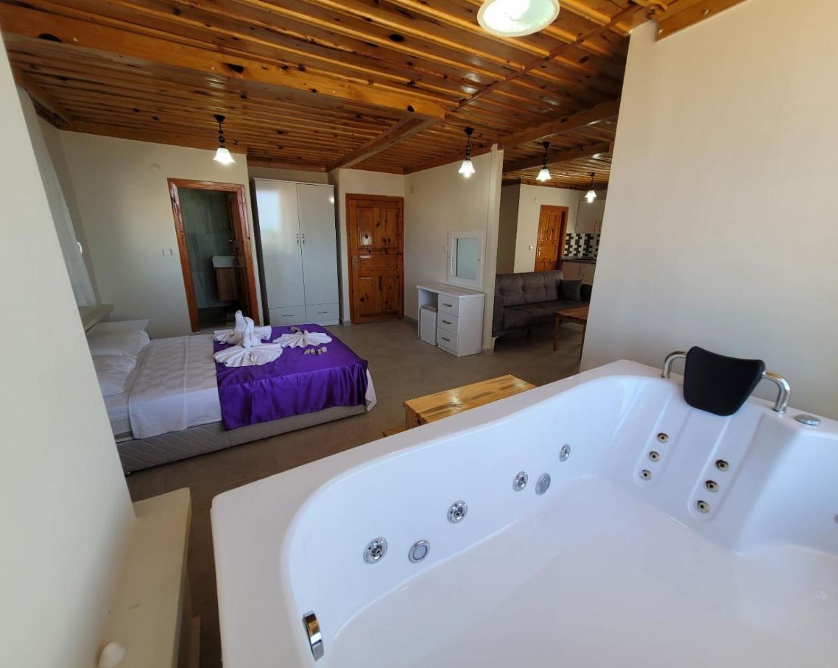 Jacuzzi