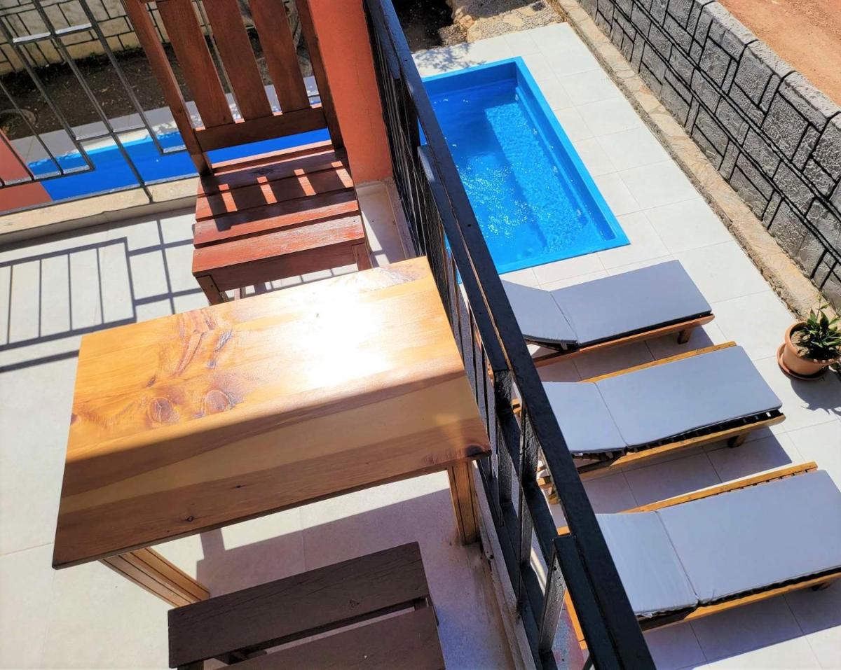 outdoor BBQ area