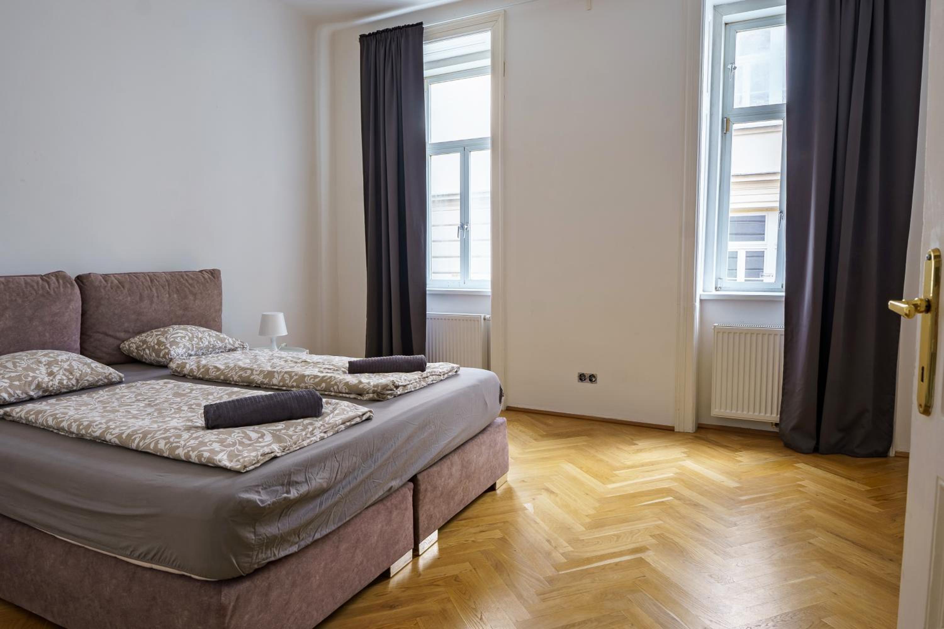 Central Living Apartments - Schönbrunn