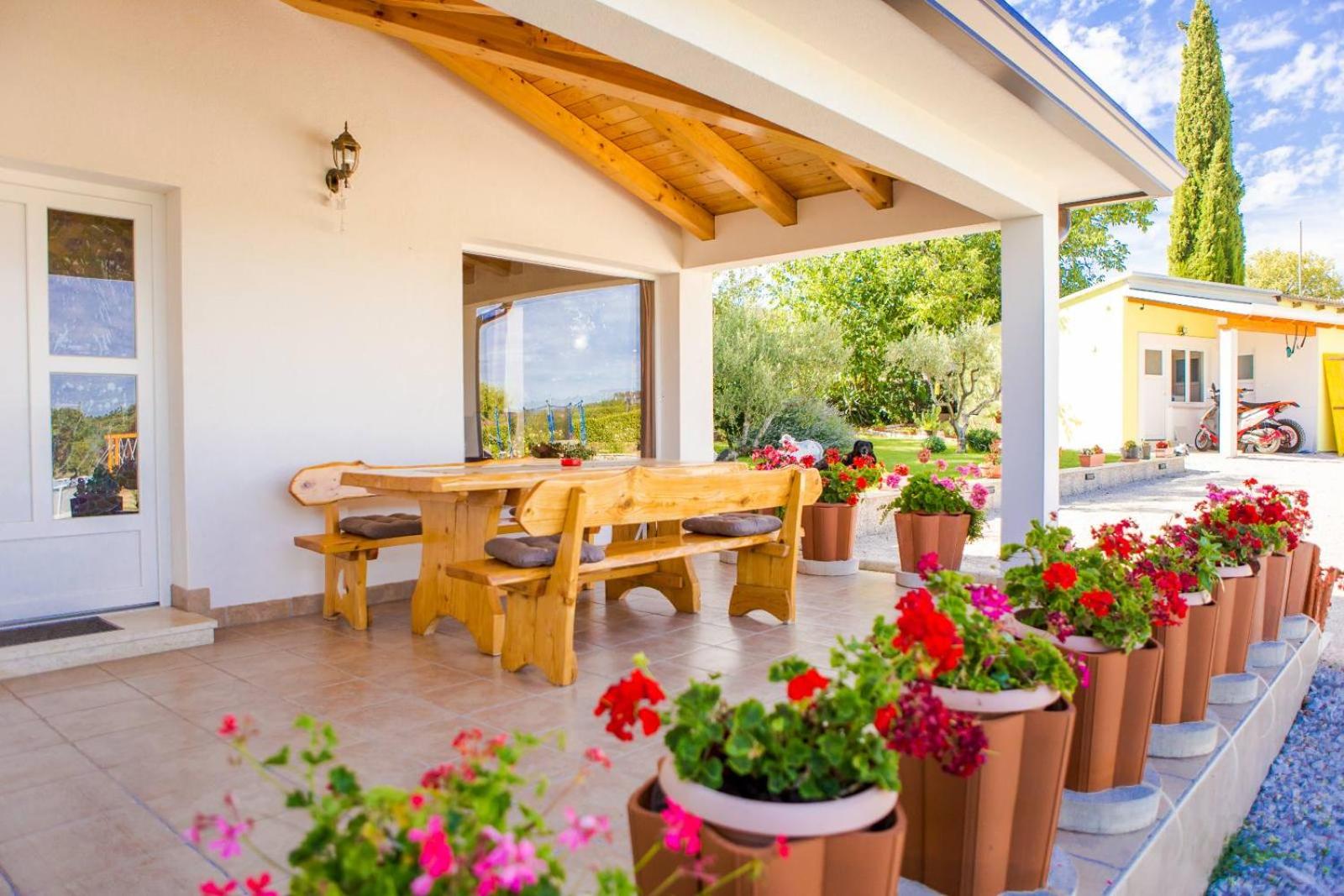 Holiday house Stara Vrata with a private pool