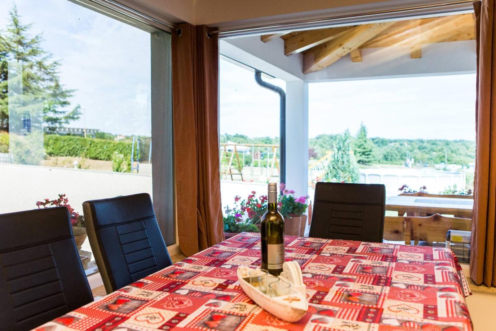 Holiday house Stara Vrata with a private pool