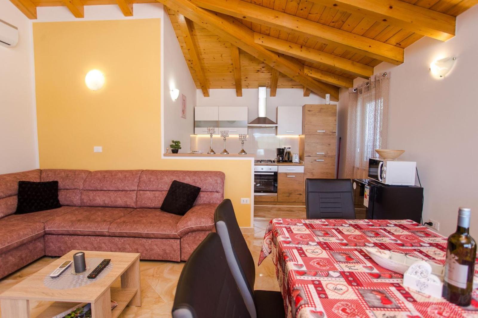 Holiday house Stara Vrata with a private pool