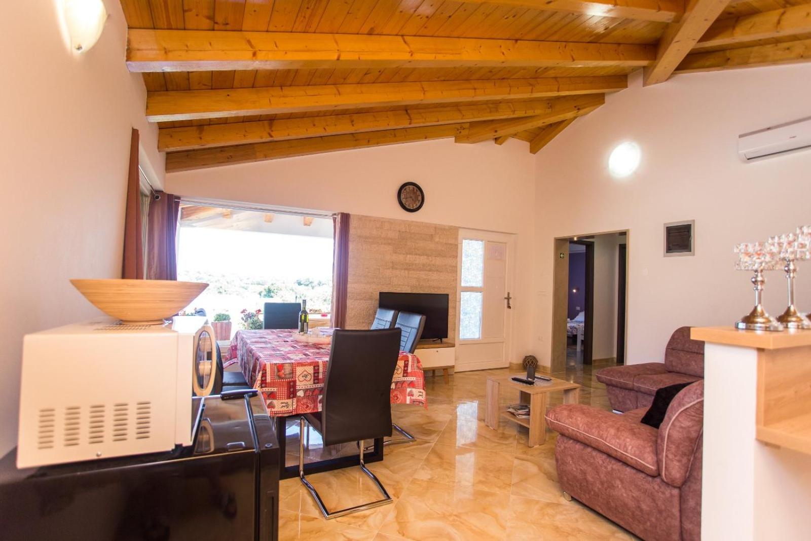 Holiday house Stara Vrata with a private pool