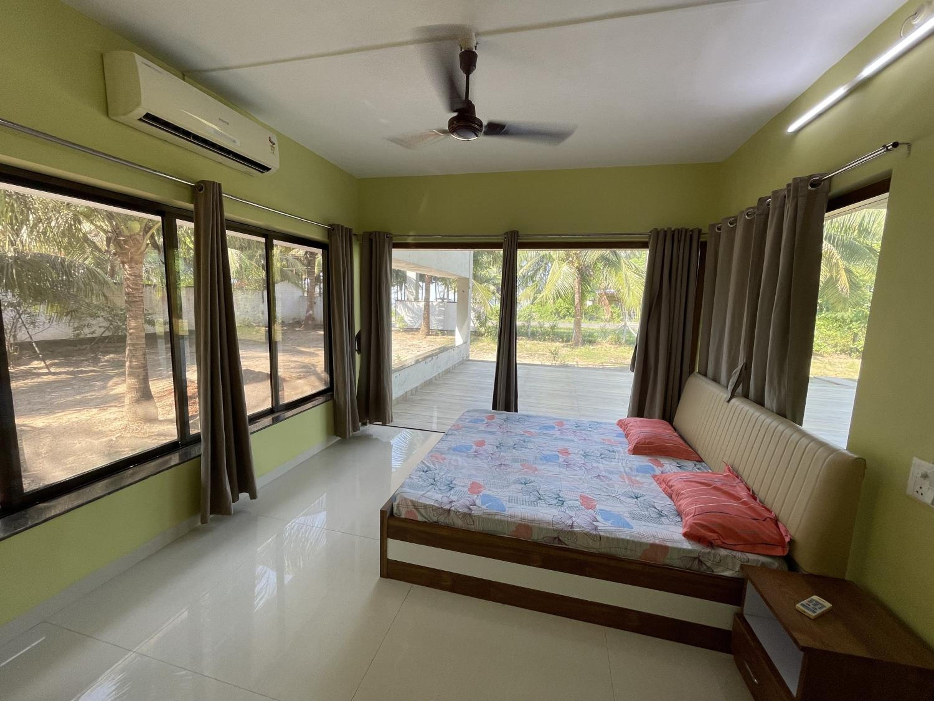 Disha Villa-Casa Oceano, sea facing villa with a pool, at Palghar view 4