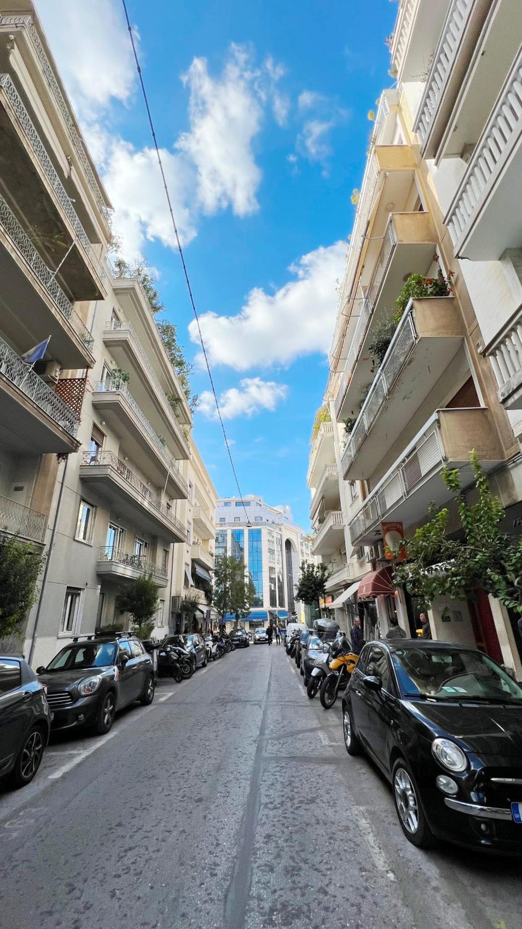 Bang in Kolonaki by Athenian Homes