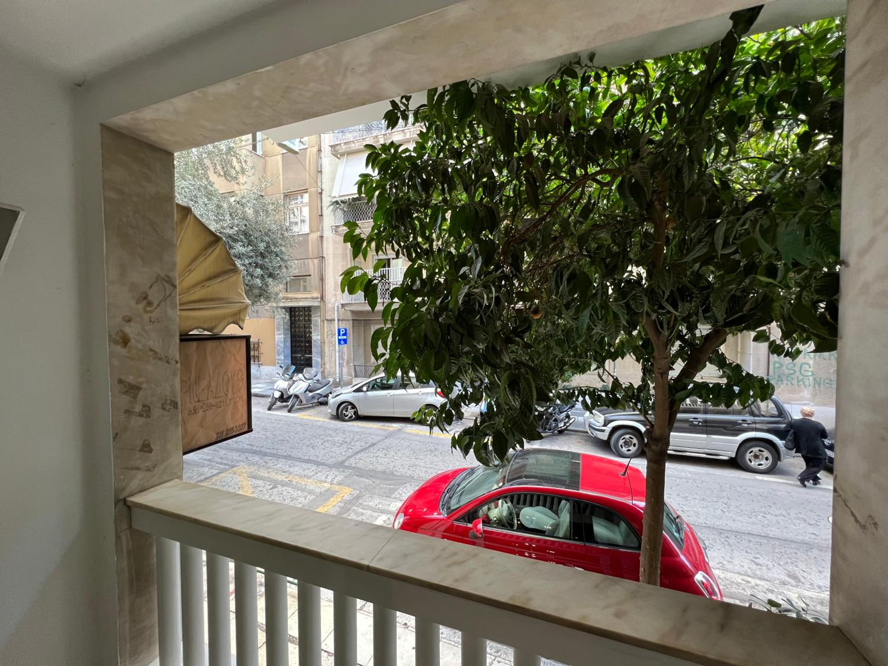 Bang in Kolonaki by Athenian Homes