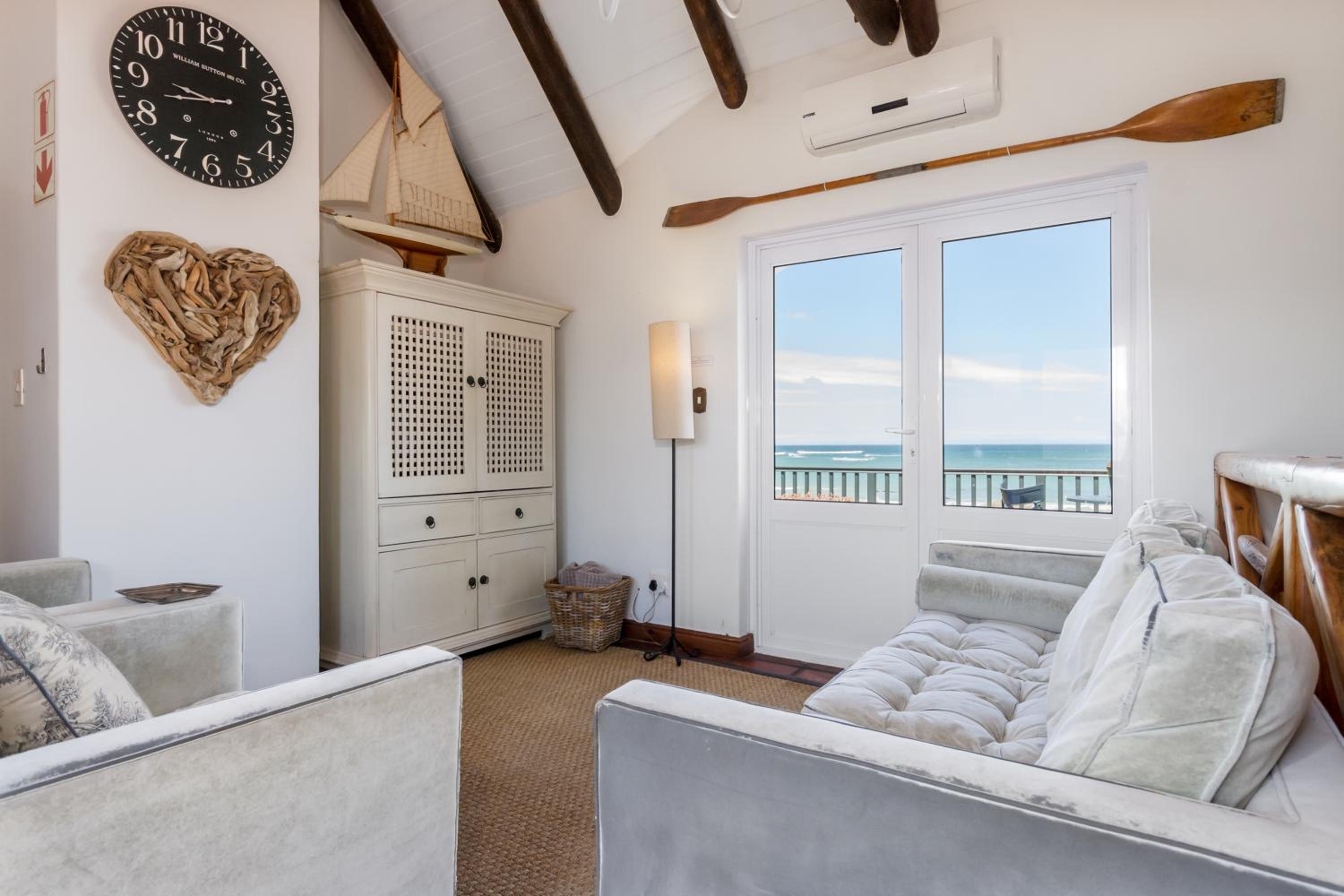 Strand Beach Lodge