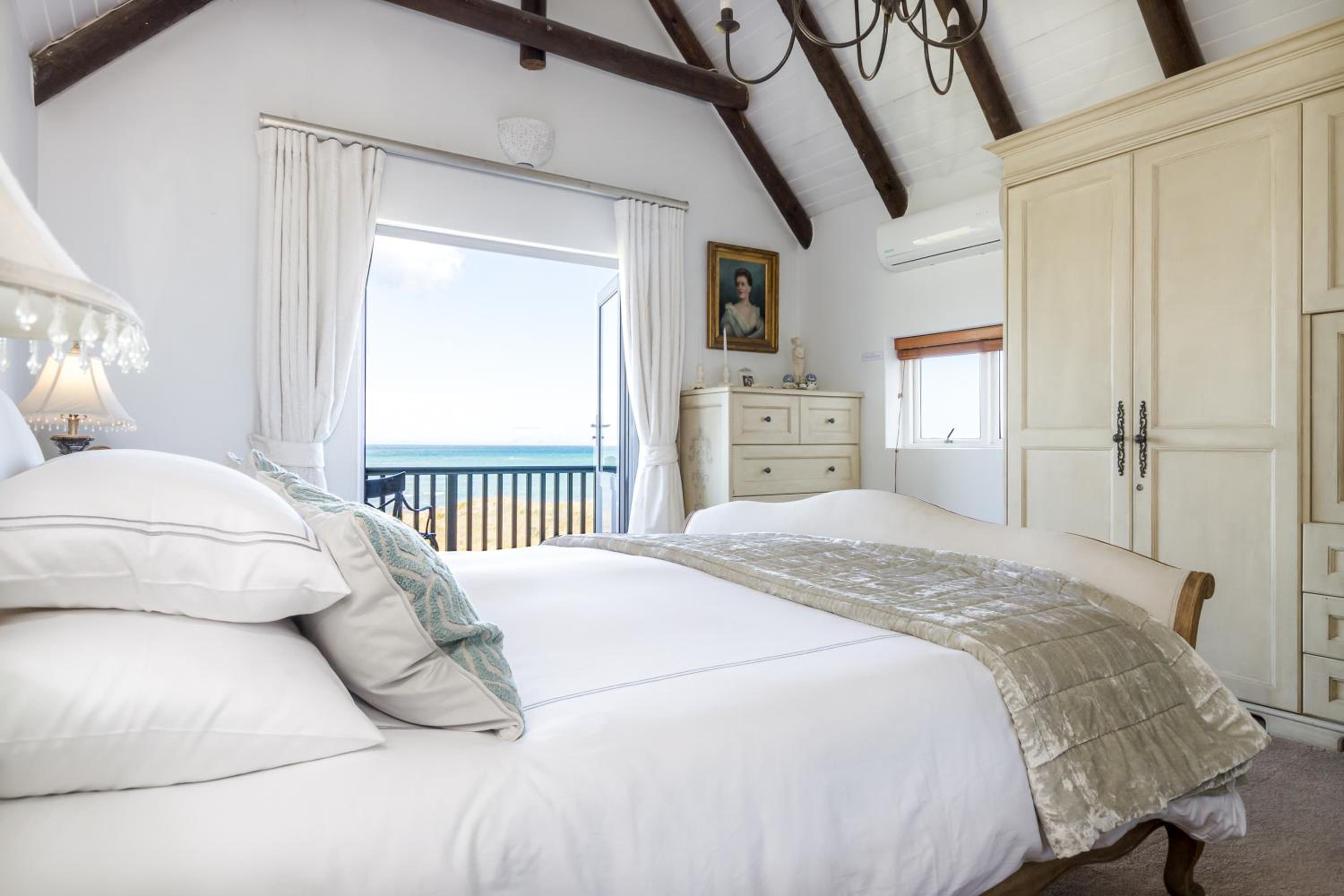 Strand Beach Lodge