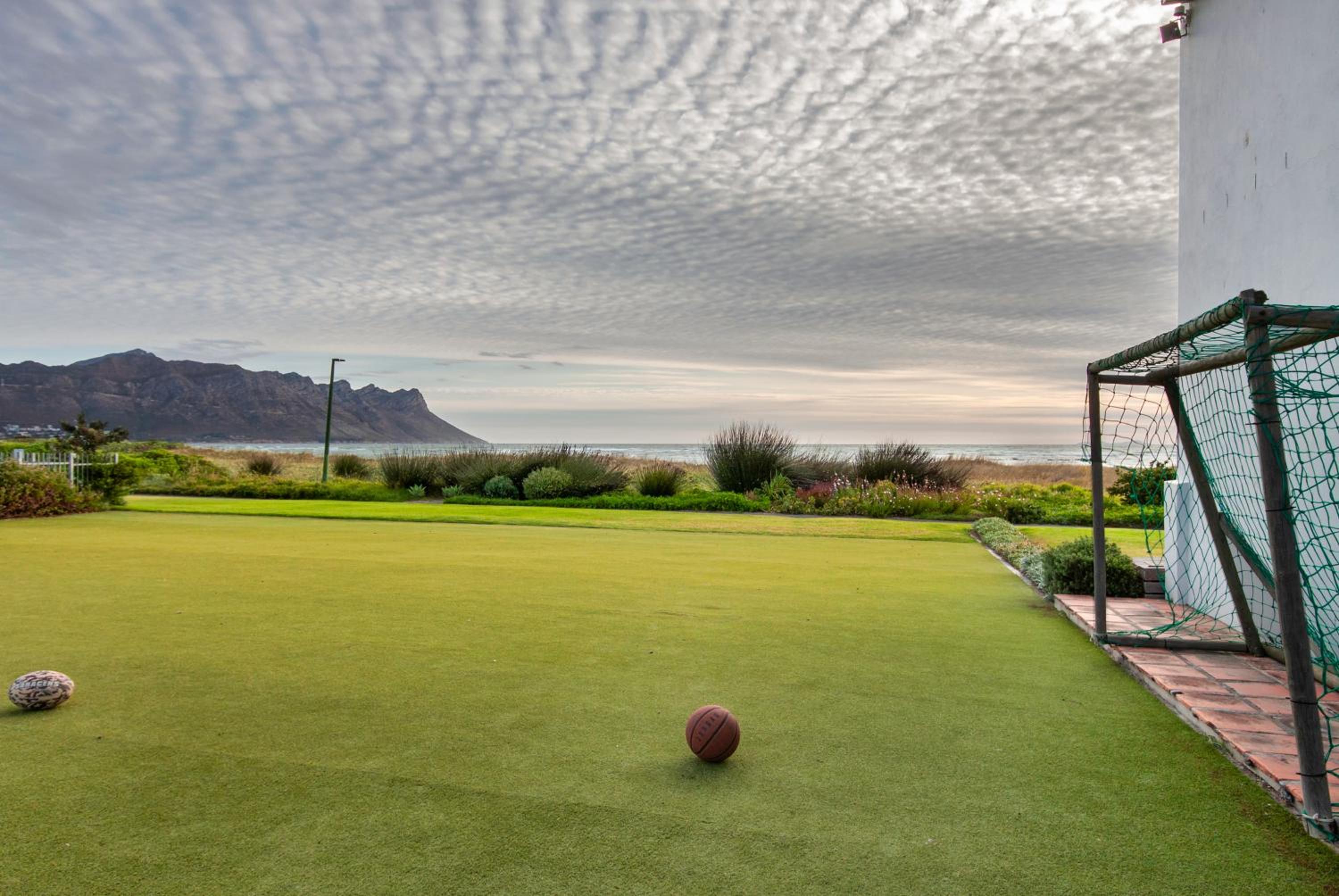 Strand Beach Lodge