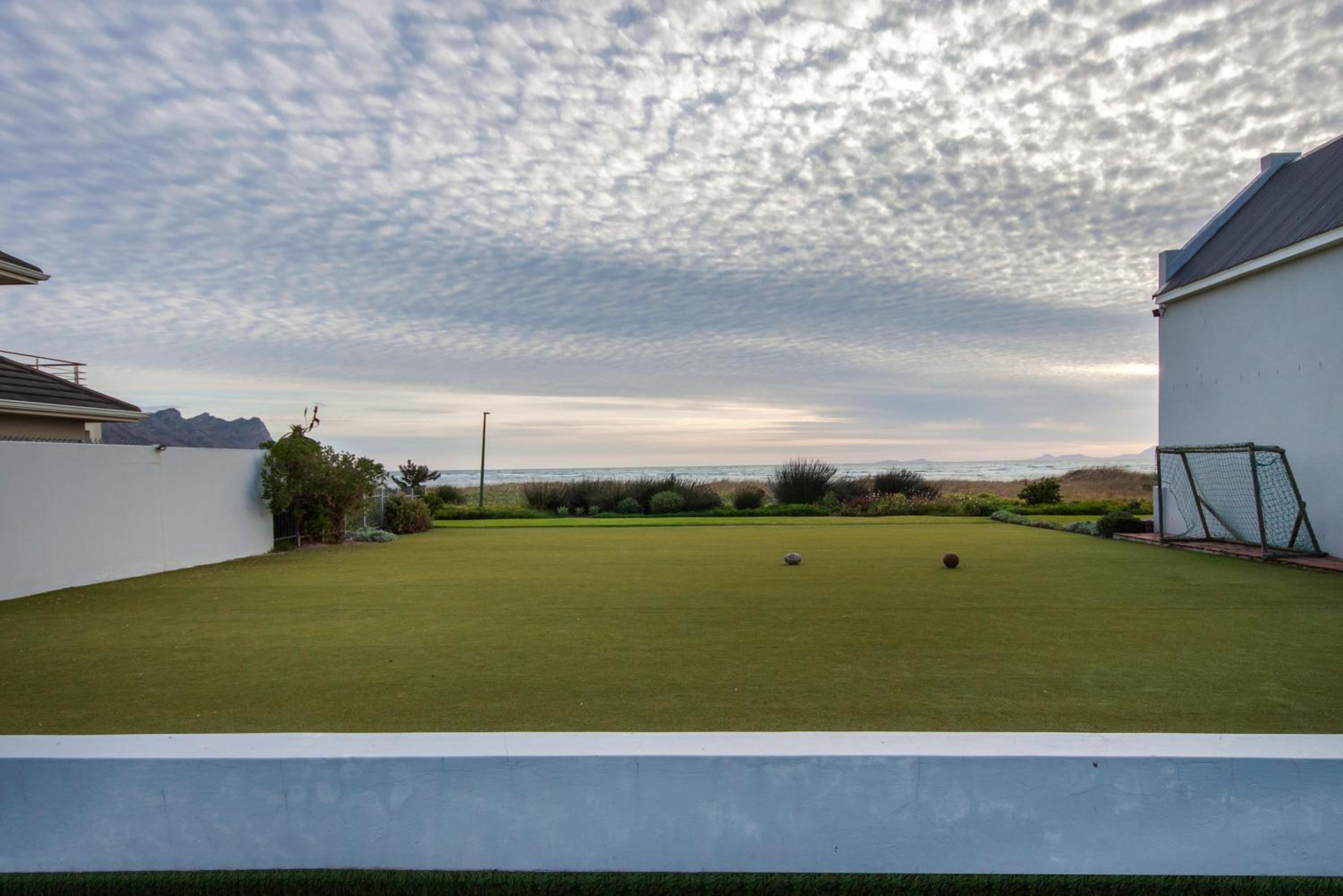 Strand Beach Lodge