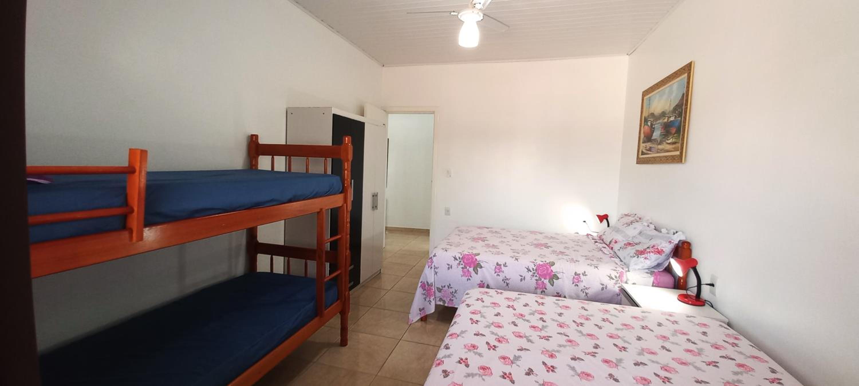 Casa com piscina, Ar condicionado, Pertinho Do Mar Em Capão Da Canoa
