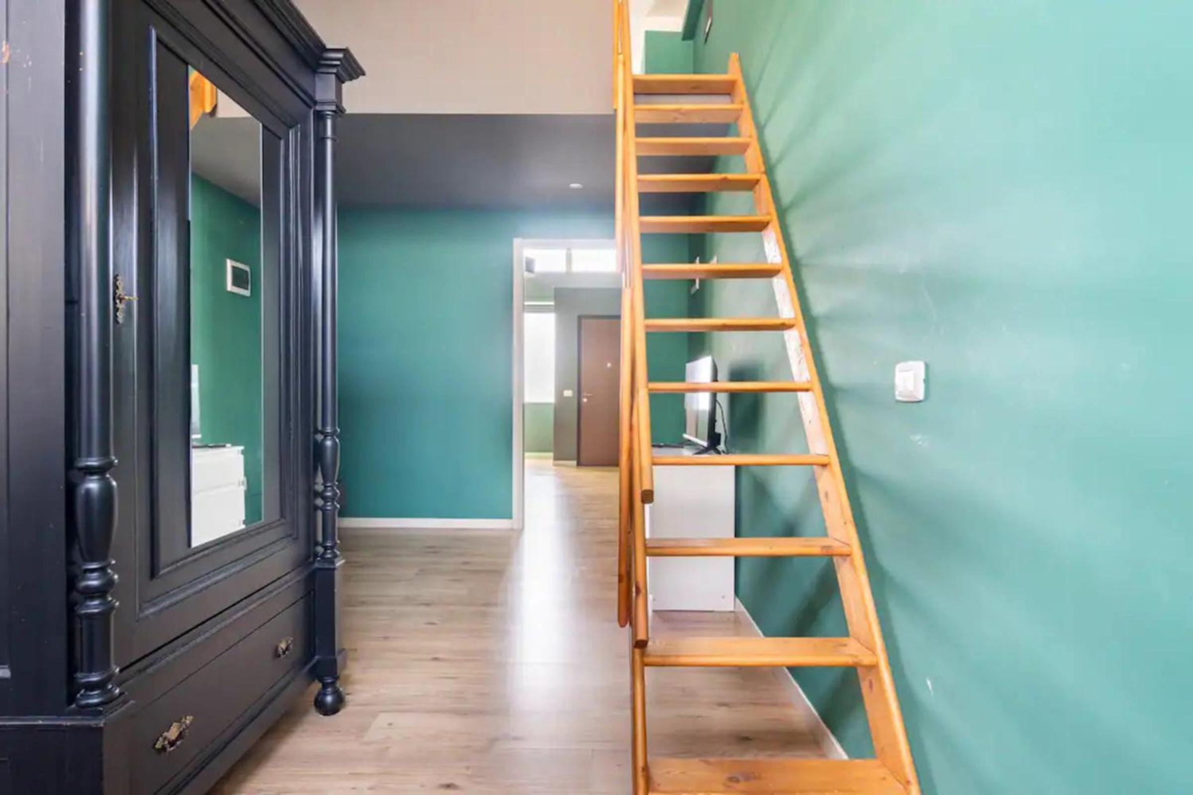 Milan Emerald Home ''Wifi & Self Check-in''