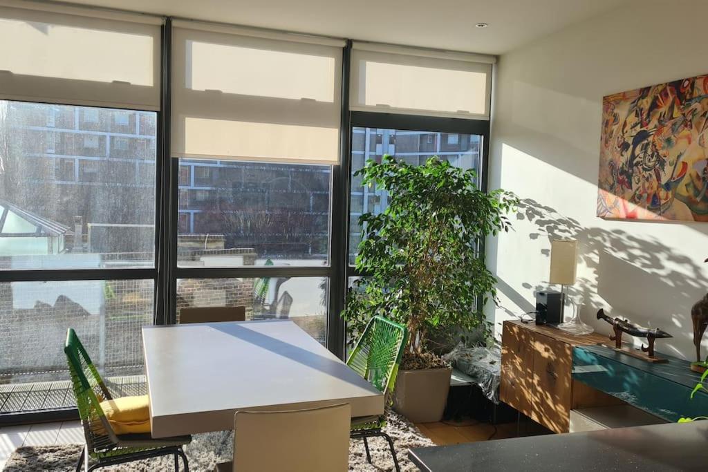 Luxurious flat sunny, quiet, design, lift, balcony