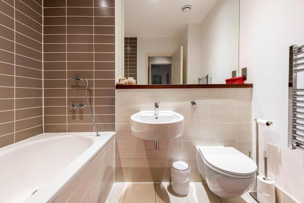 Luxurious flat sunny, quiet, design, lift, balcony