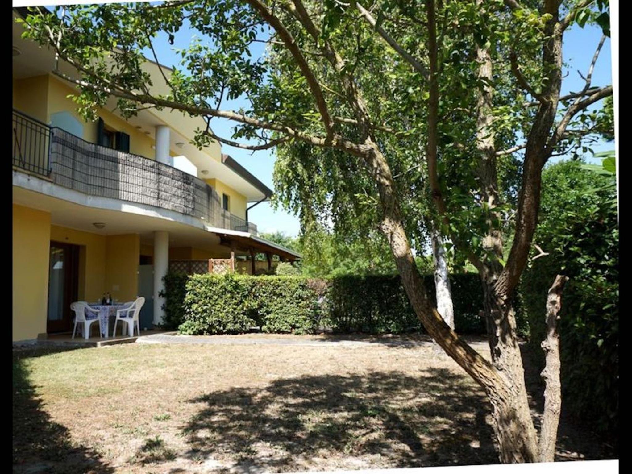 Wonderful holiday house with terrace photo 3