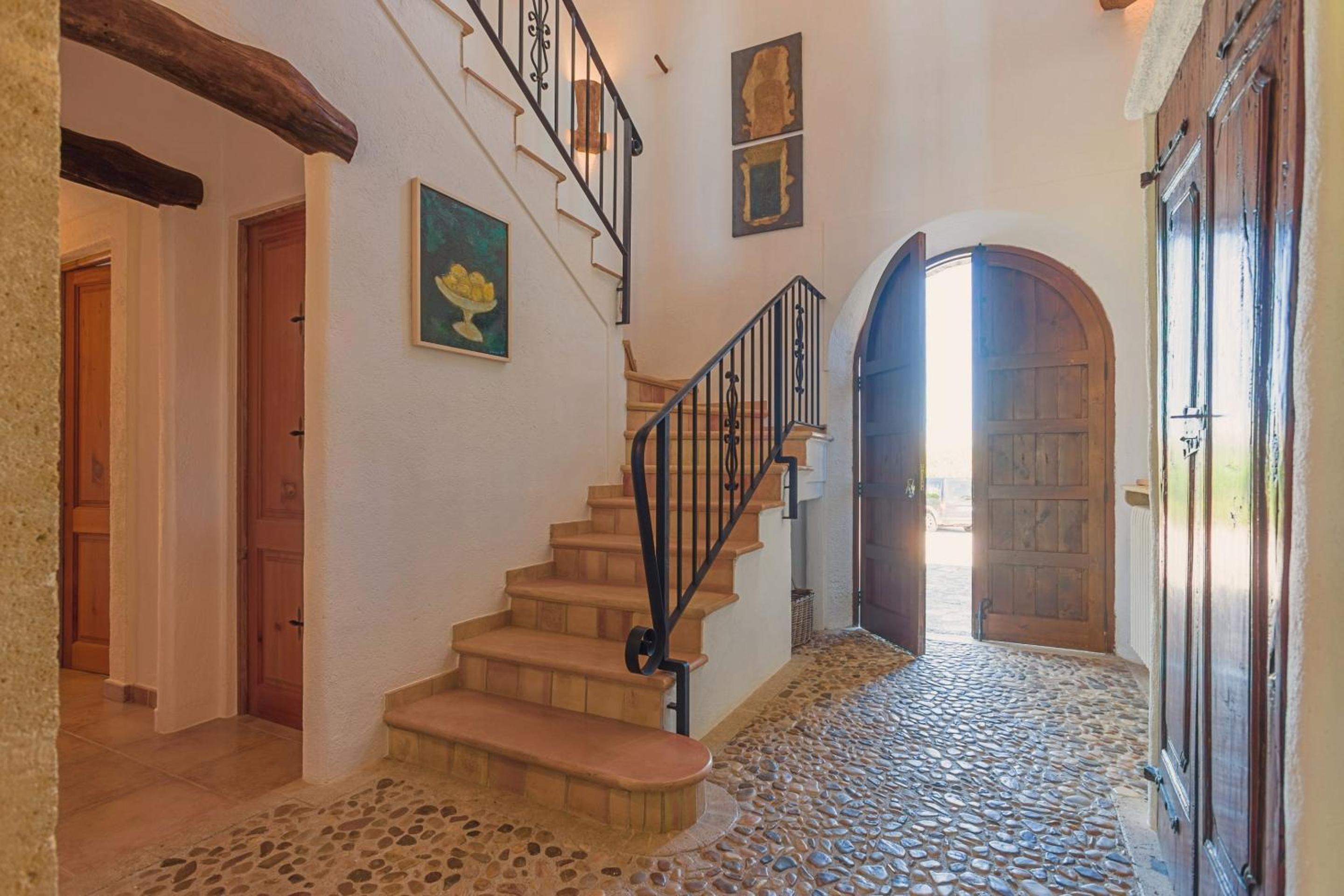 Astounding Mallorca Villa Can Paroya 4 Bedrooms Private Pool Large Garden Pollensa