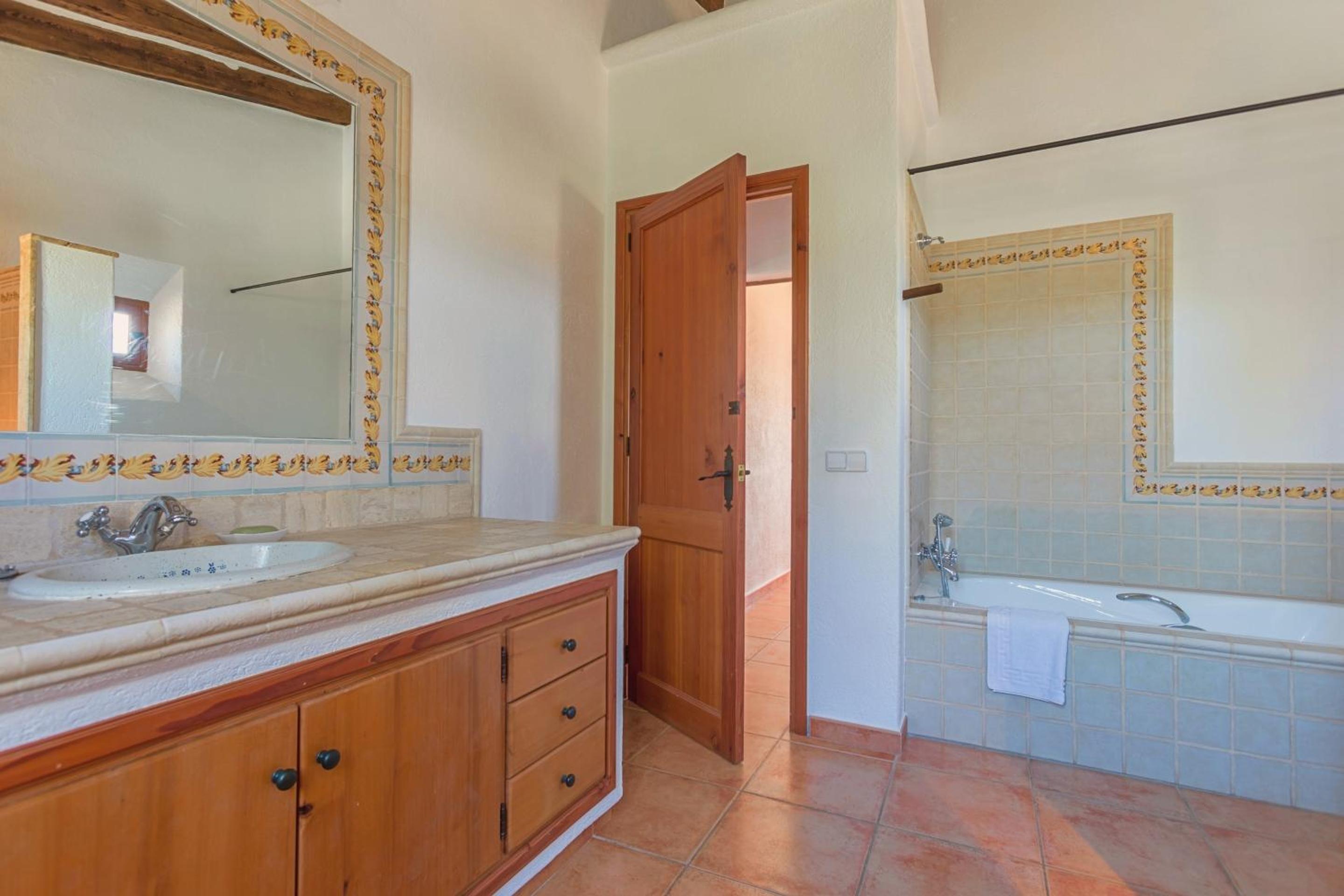 Astounding Mallorca Villa Can Paroya 4 Bedrooms Private Pool Large Garden Pollensa