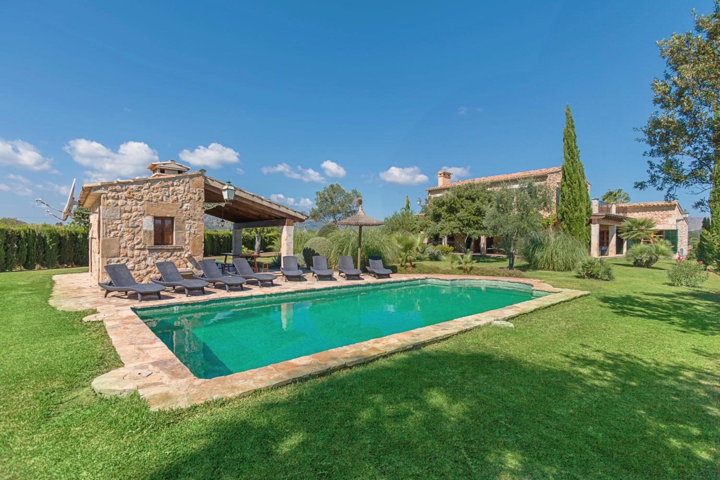 Astounding Mallorca Villa Can Paroya 4 Bedrooms Private Pool Large Garden Pollensa