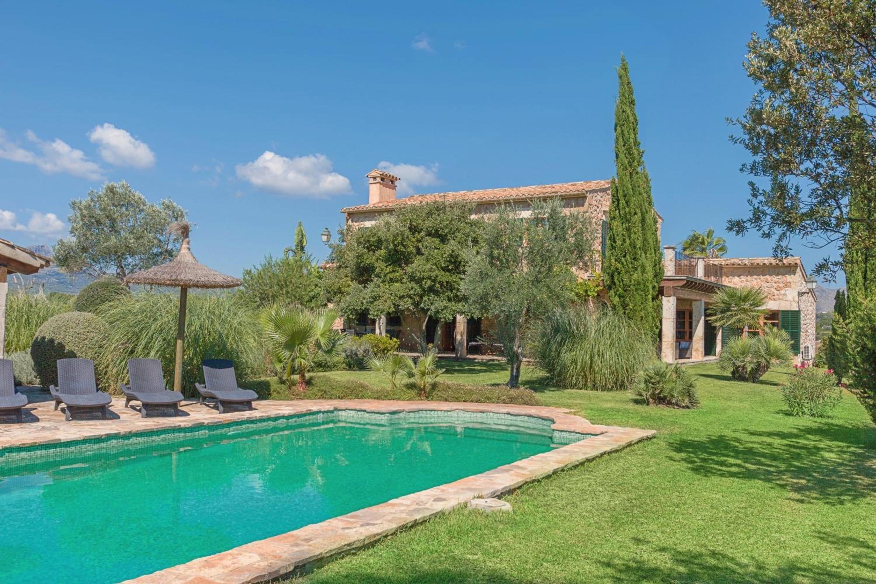 Astounding Mallorca Villa Can Paroya 4 Bedrooms Private Pool Large Garden Pollensa