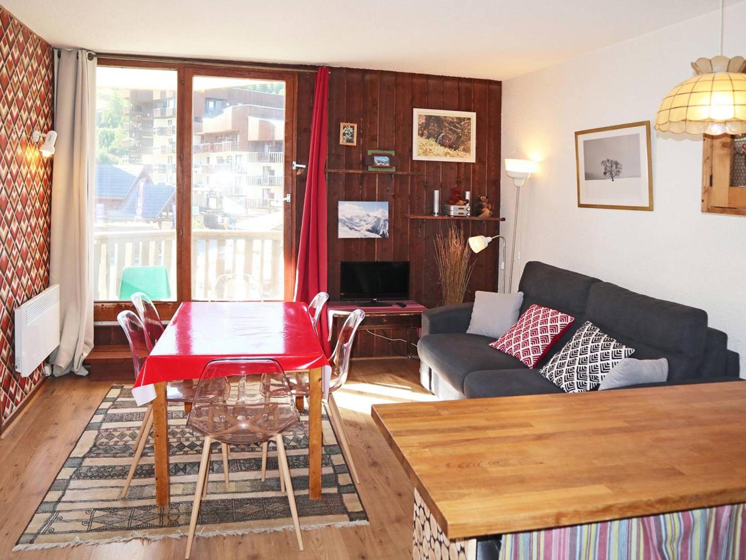 Appartement Les Orres, 2 pièces, 6 personnes - FR-1-322-43 - Image 1