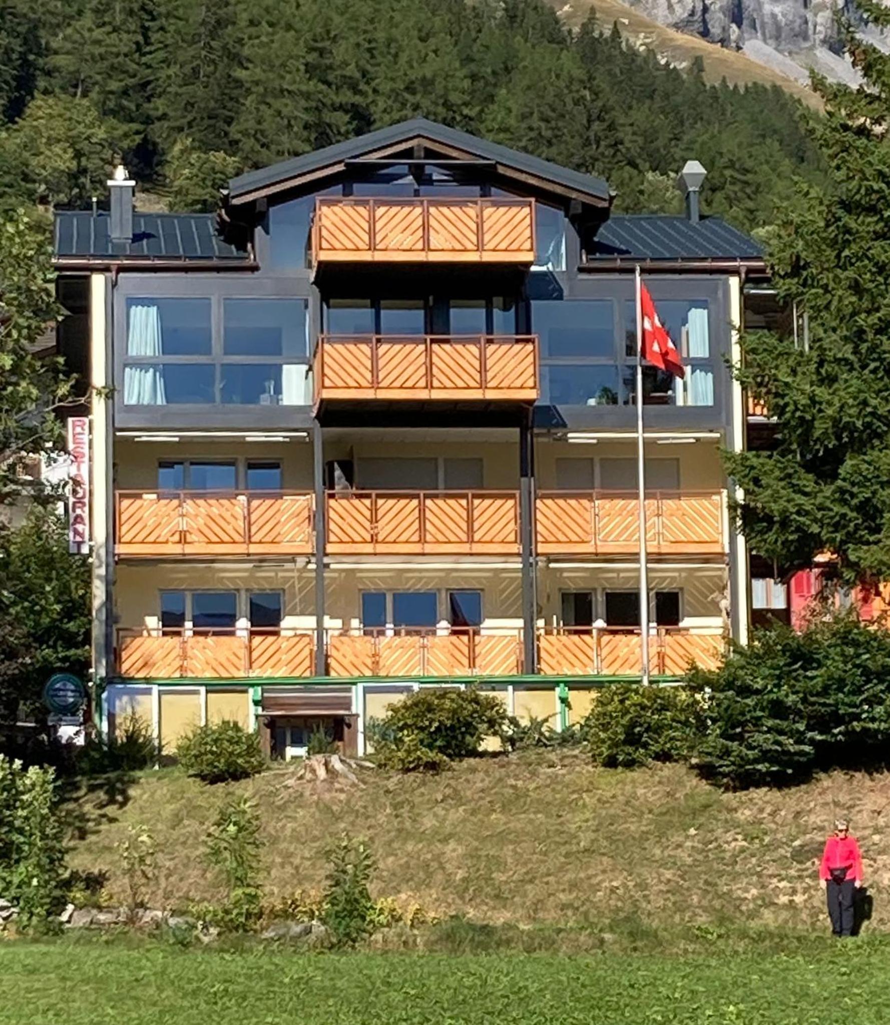 Photo 15