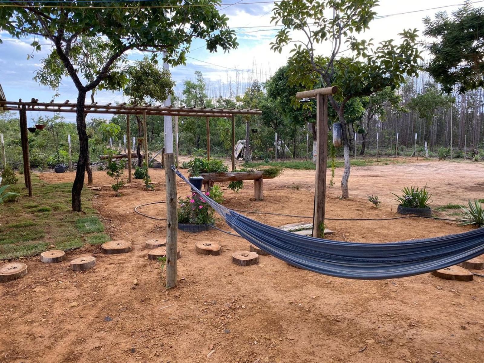 Pousada Sitio do Terrão a 500 metros da BR 040 e a 10 minutos da Prainha